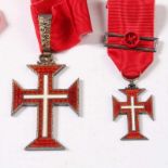 Portugal. Militärischer Christus-Orden - Ordem Militar de Cristo. Offiziers- undRitterkreuz? Silber,