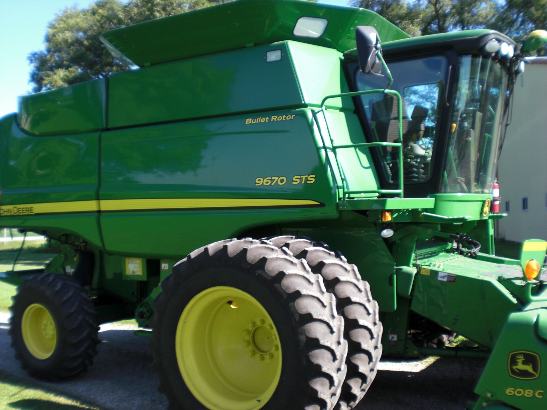 2008 JD 9670 STS Bullet Rotor Combine - Image 4 of 4