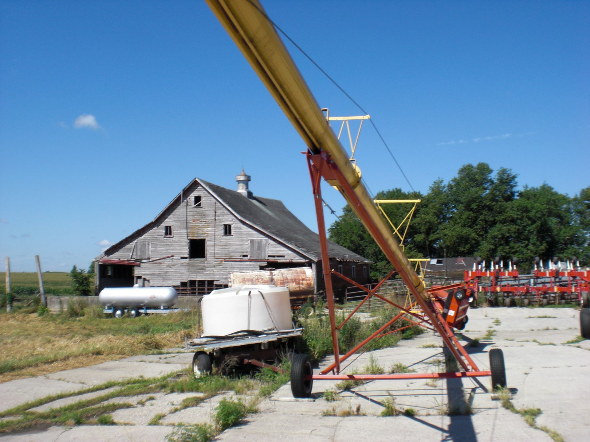 Westfield 10” x 71’ Auger - Image 2 of 2