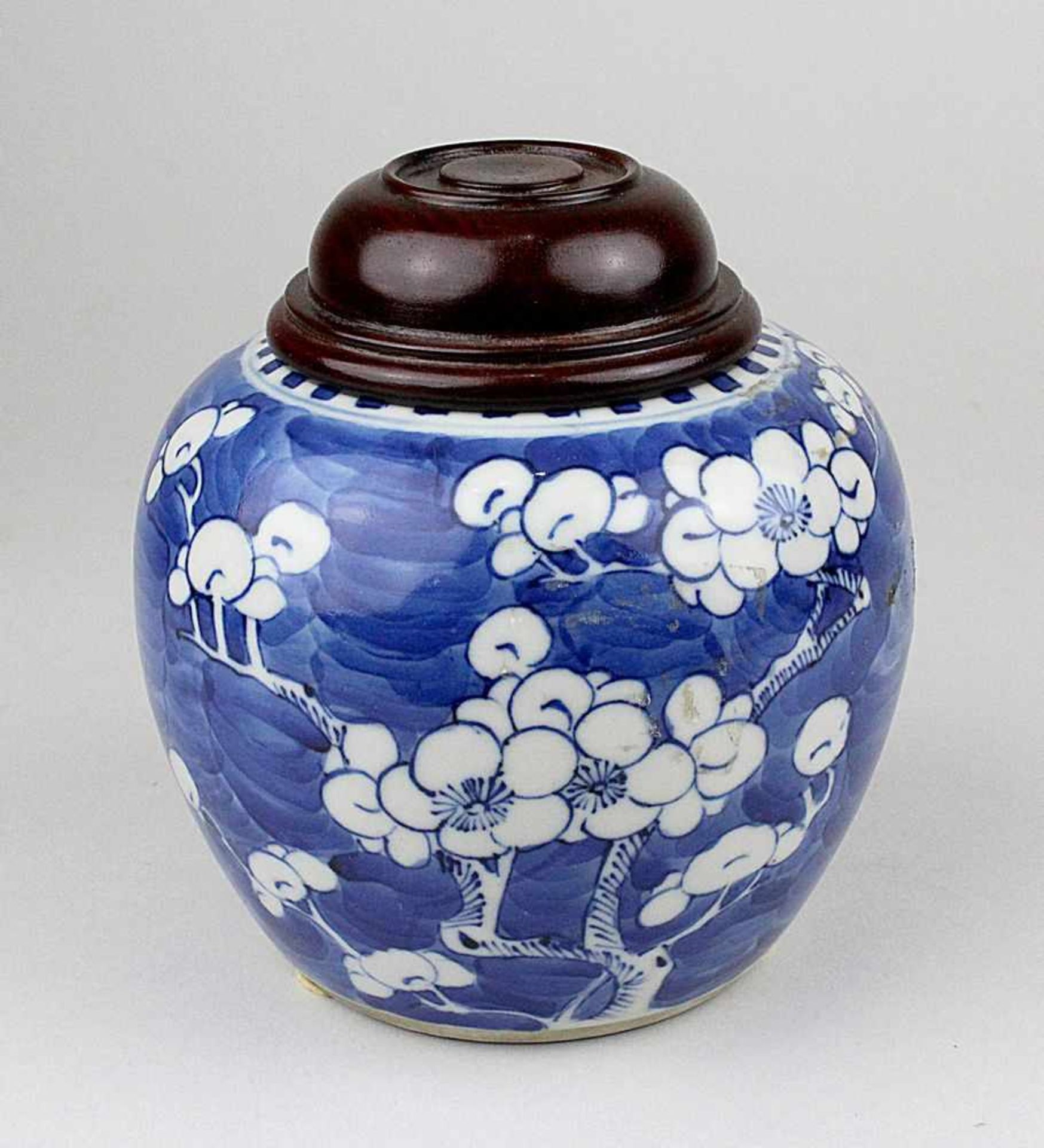 Schultertopf, China Kangxi 1654 - 1722. Porzellan mit blau unterglasur gemaltem Dekor von - Image 2 of 4