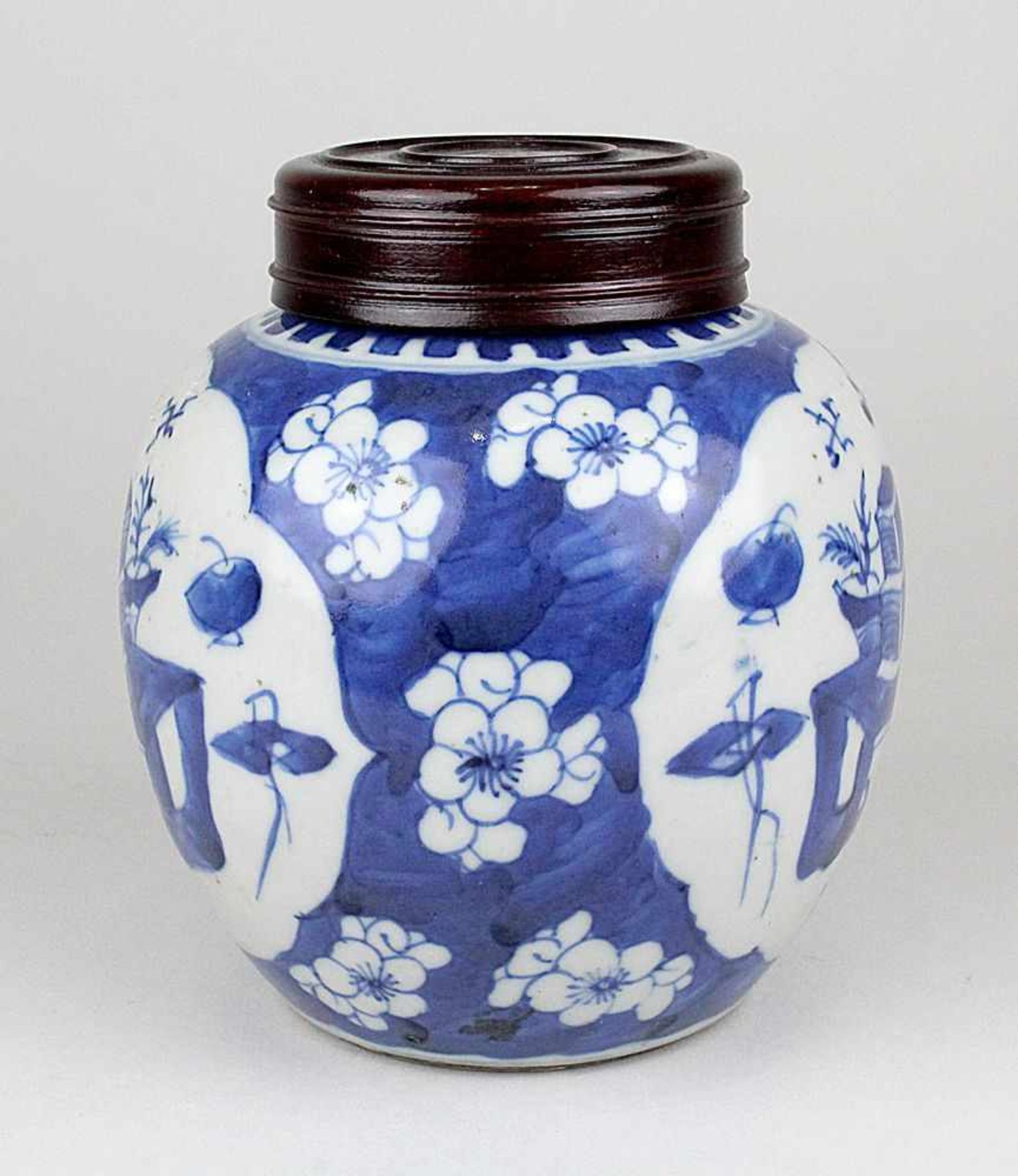 Schultertopf,China Kangxi 1654 - 1722. Porzellan mit hellblauem Scherben, unterglasur blau bemalt - Image 2 of 5