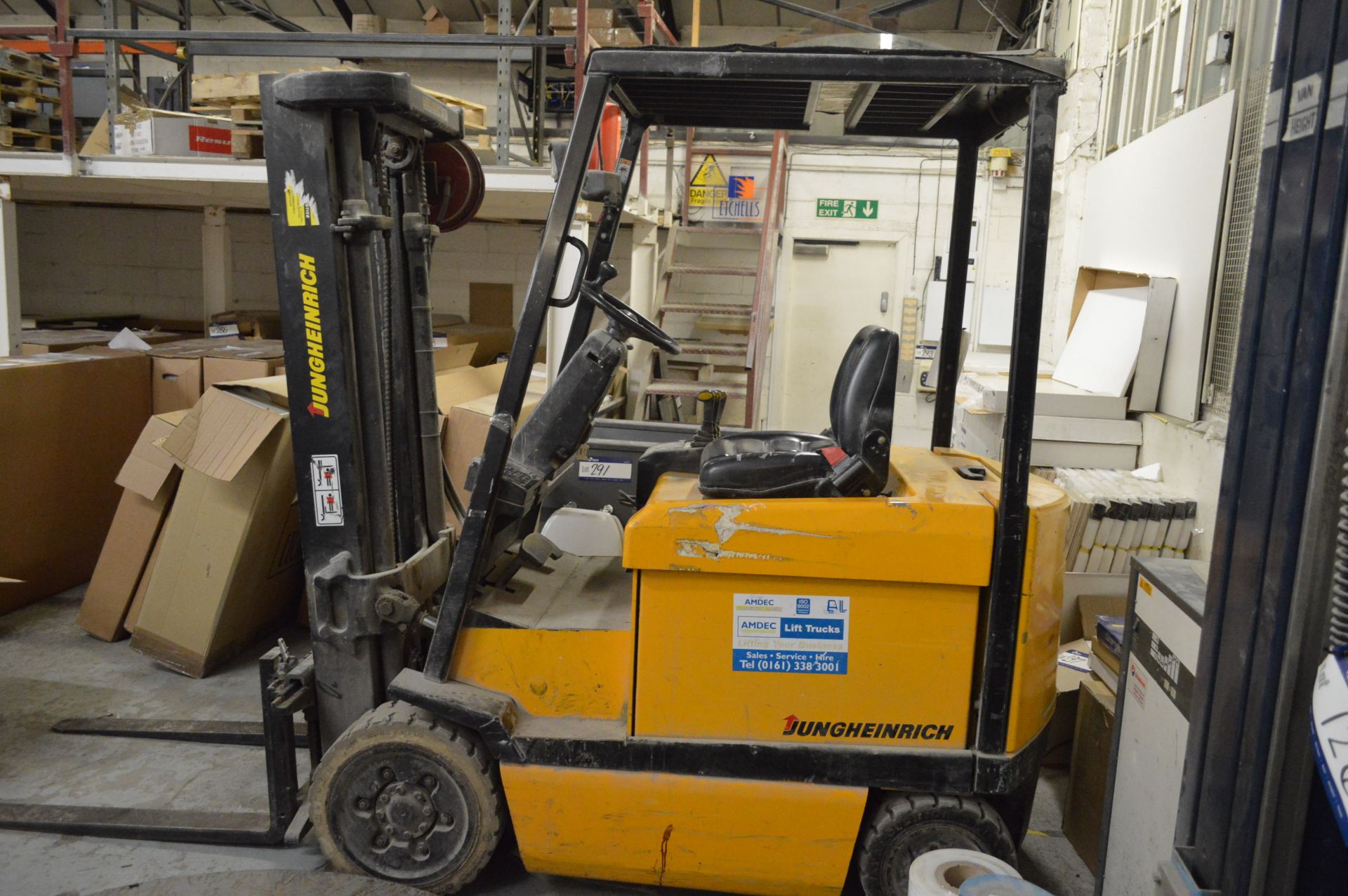 Jungheinrich EFGV20 1920kg cap. BATTERY ELECTRIC FORK LIFT TRUCK, serial no. E108A01912T, - Image 3 of 6