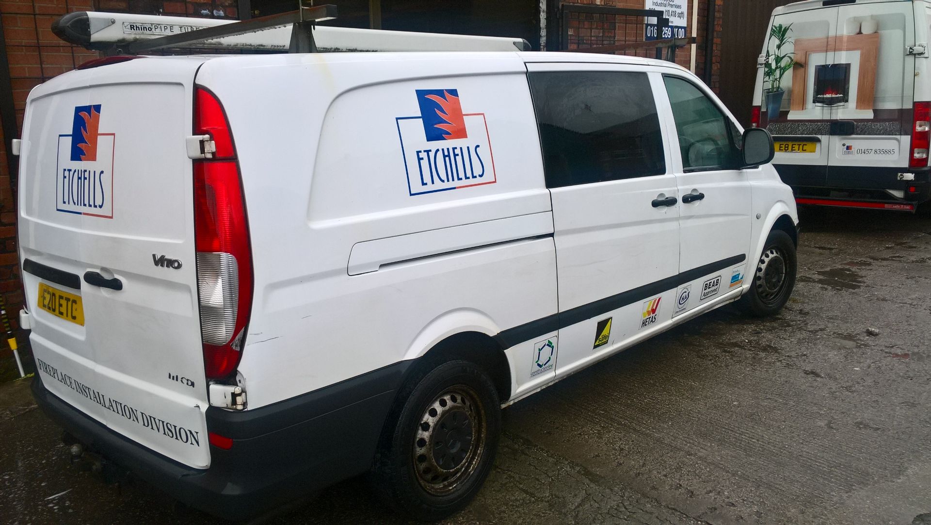 Mercedes Benz VITO 111 XLONG CDI DIESEL ENGINE CREW VAN, registration no. E20 ETC, date first - Image 3 of 7