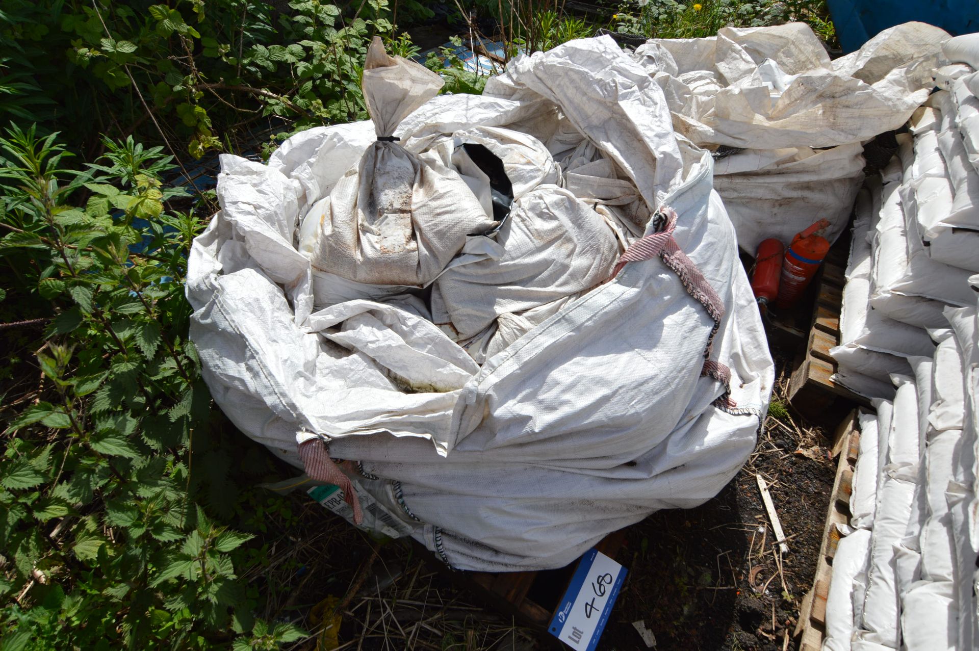 Grit Salt, in bags on pallet