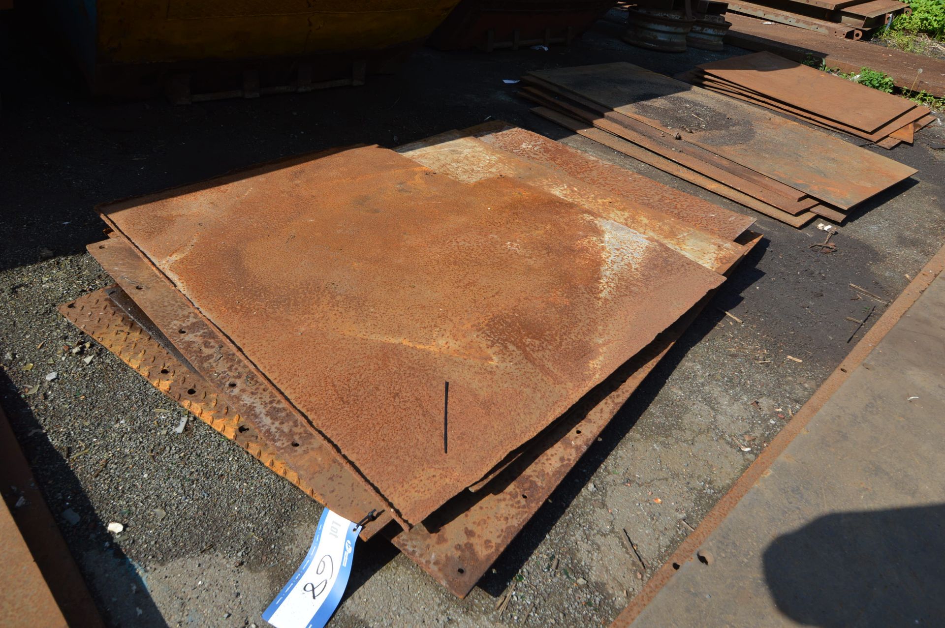 *Approx. 7 Steel Plates, average size approx. 1.7m x 1.3m (please note the final highest bid on this