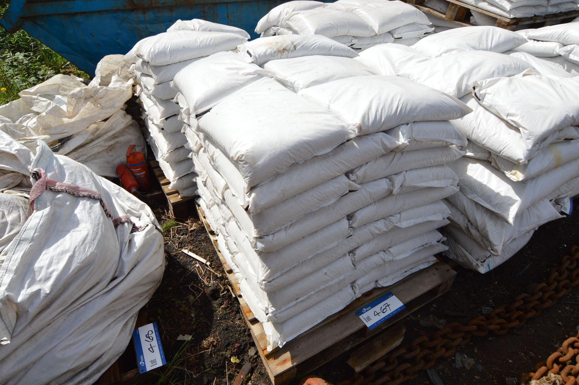 Approx. 50 Bags x 20kg Grit Salt, on pallet