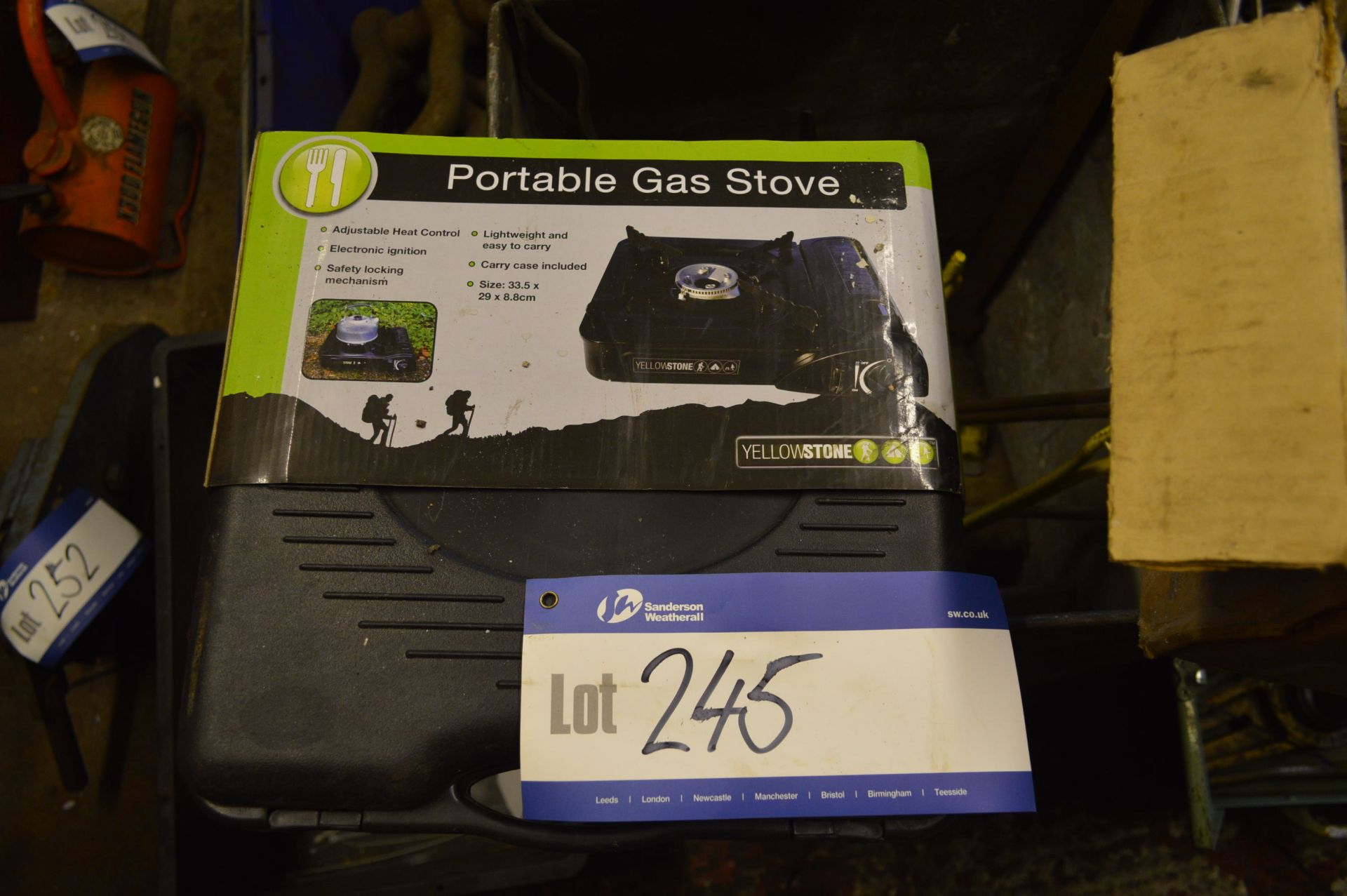 Gas Stove, with gas cannisters - Image 2 of 2