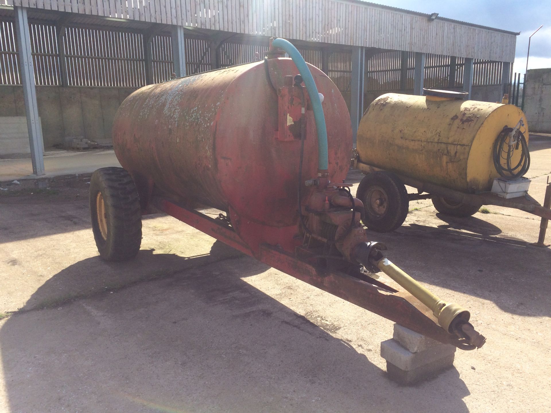 Single Axle Slurry Tanker c/w PTO Driven Pump (Loc - Image 3 of 3