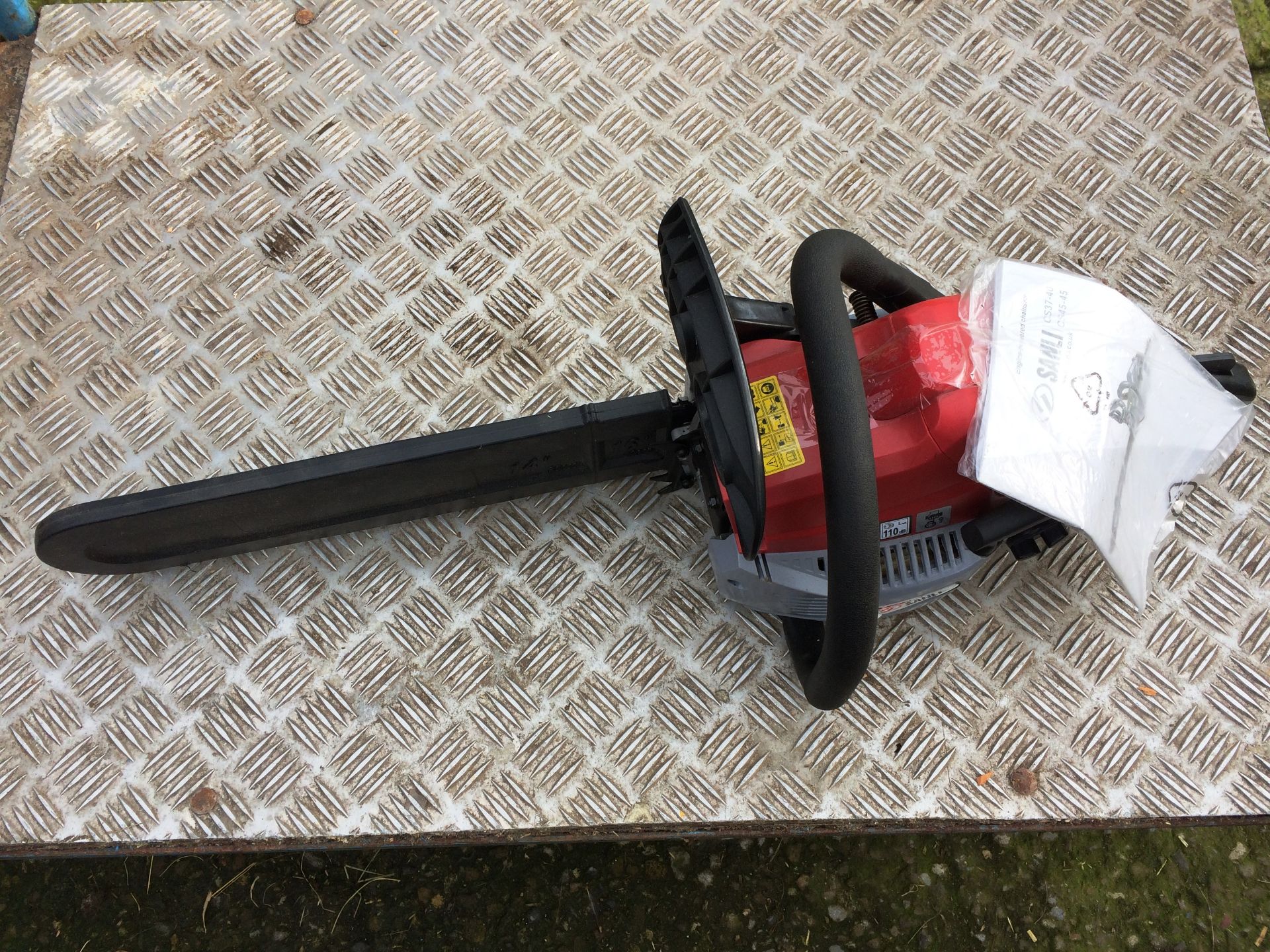 Sanli CS-37-40 16" Petrol Chain Saw (Located at Fo