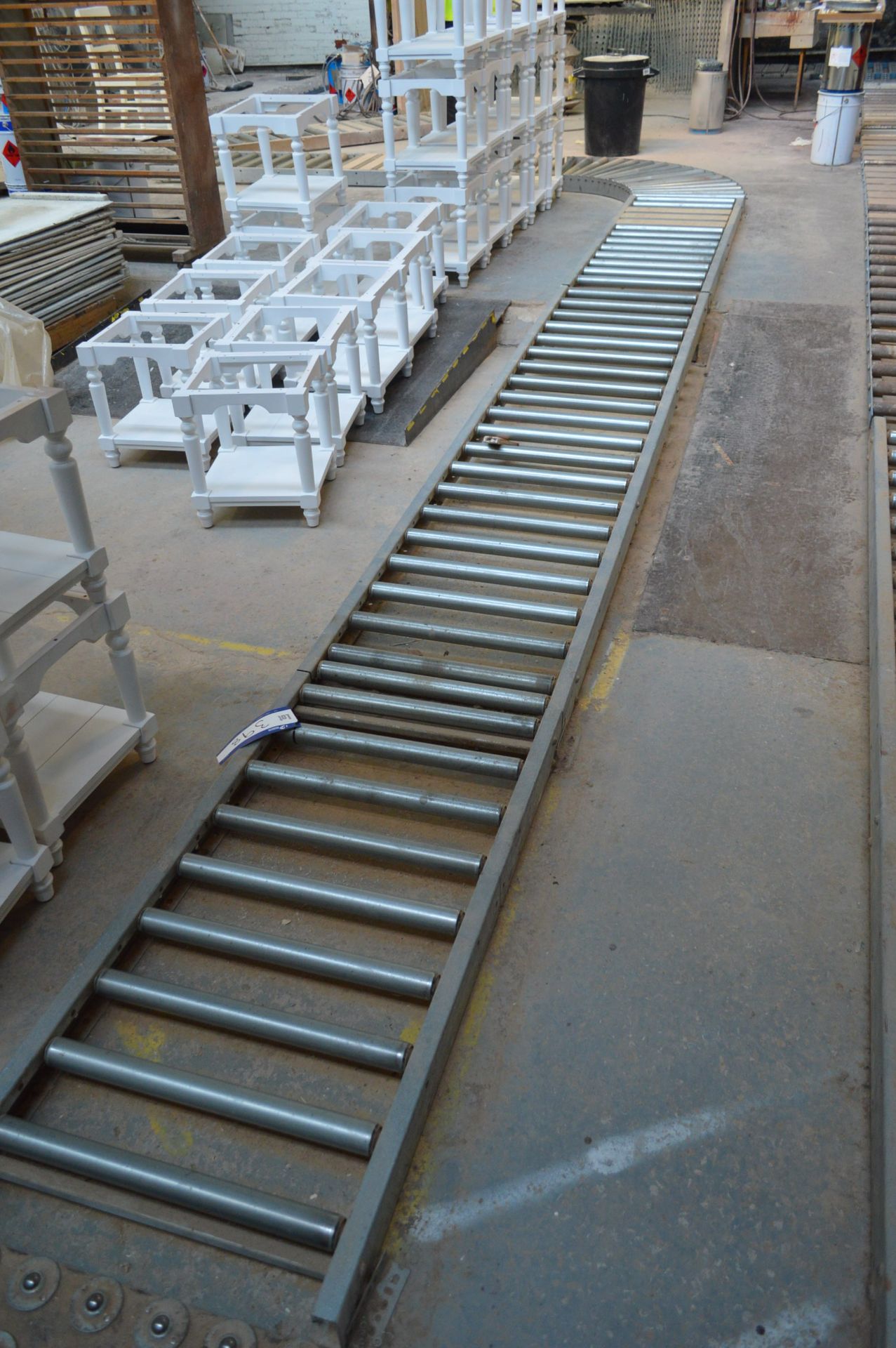 Approx. 9.4m x 590mm Wide Roller Conveyoring, with radius section