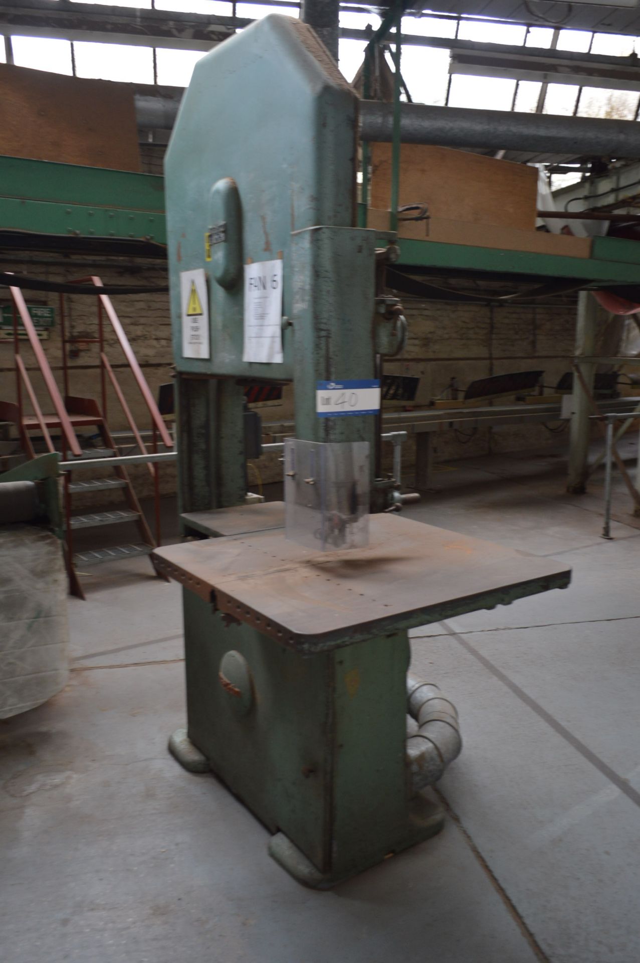 Wadkin DR VERTICAL BANDSAW, serial no. 655S, test no. SC5393, 850mm deep-in-throat, with immediate