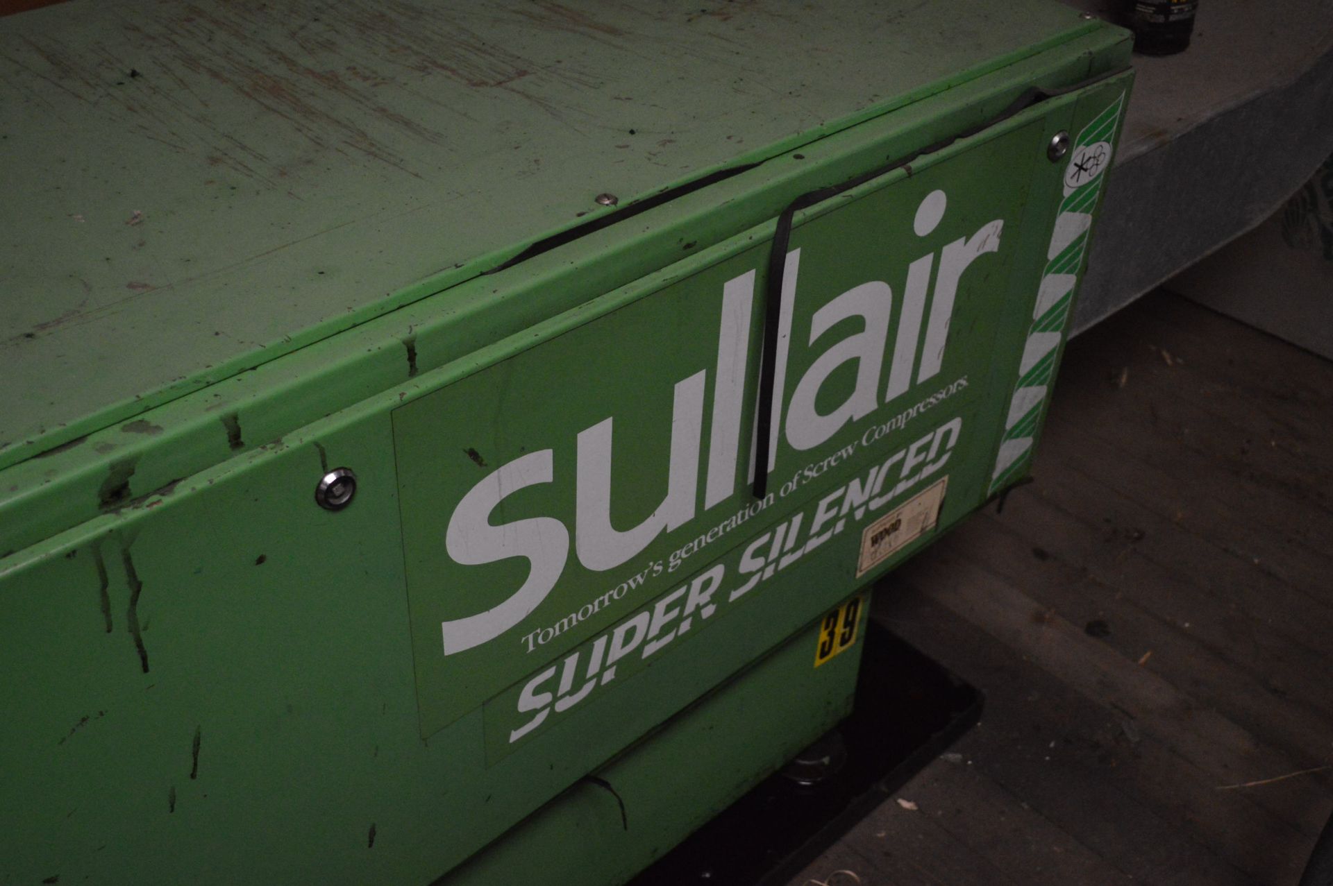 Sullair SK55 PACKAGE AIR COMPRESSOR, indicated hours 21,495 (at time of listing), with ducting to - Image 3 of 3