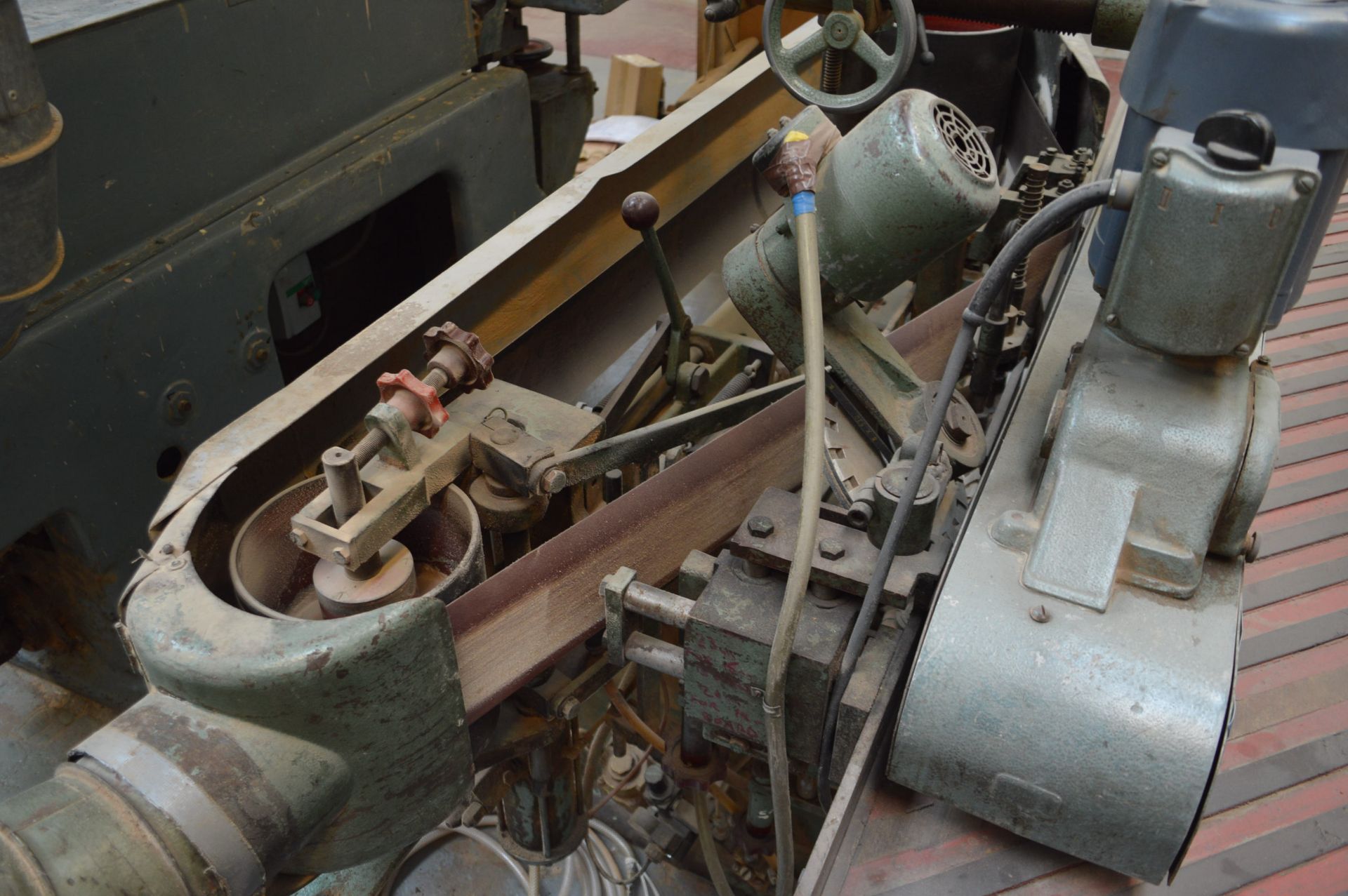 Jakob Larsen EDGE SANDING MACHINE, with Holz-Her ETS power feed unit and flexible ducting - Image 6 of 10