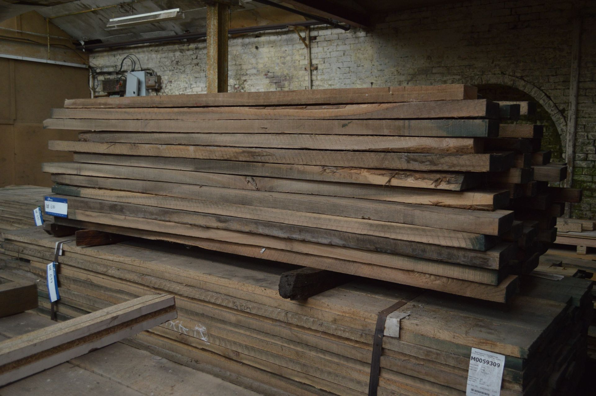 ROUGH SAWN ELM, (top bundle of stack), each length approx. 9-10ft long - Image 2 of 2