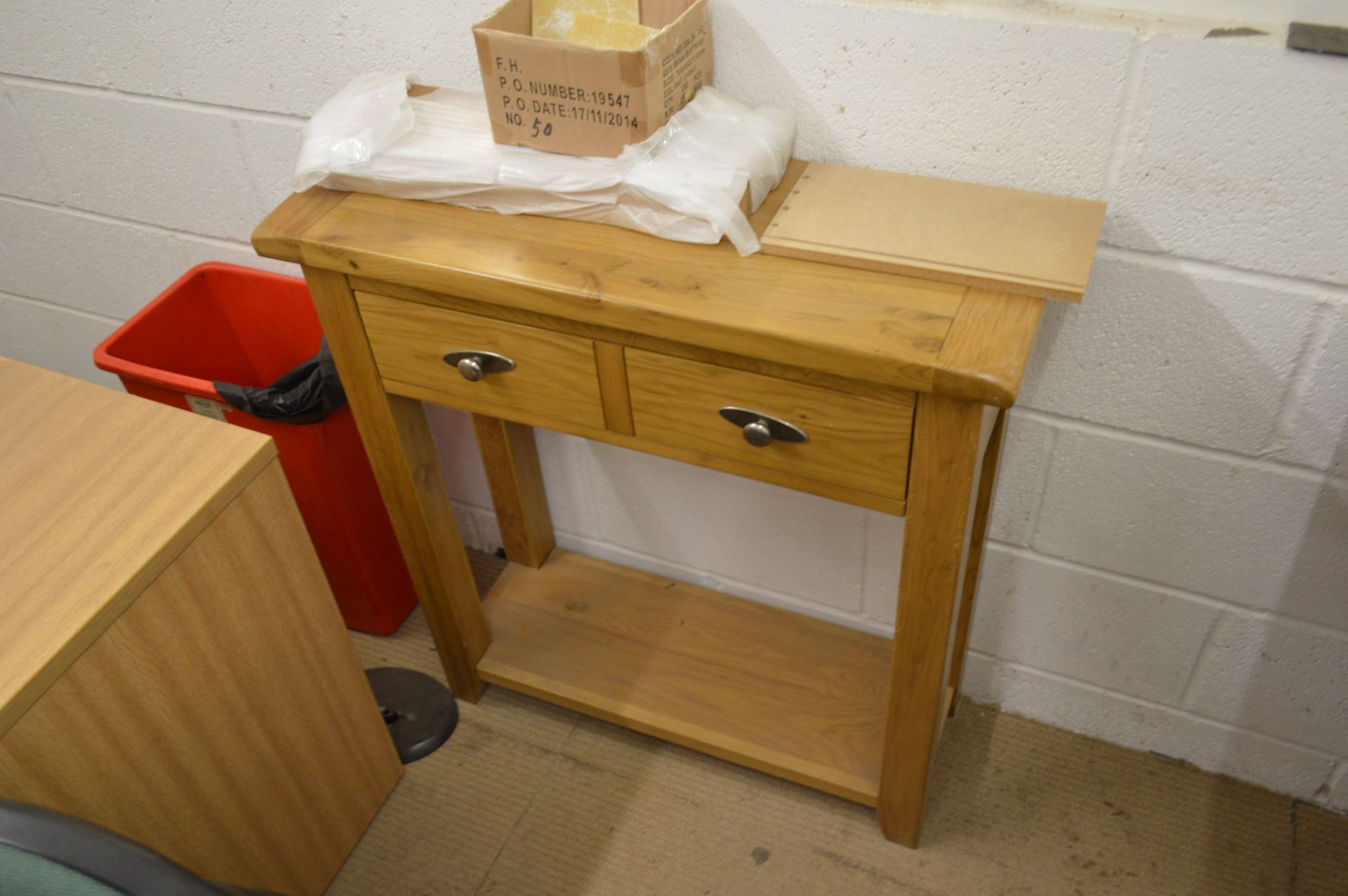 Residual Loose Contents of Office, including chair, drawer pedestal and side table, (excluding - Bild 4 aus 4