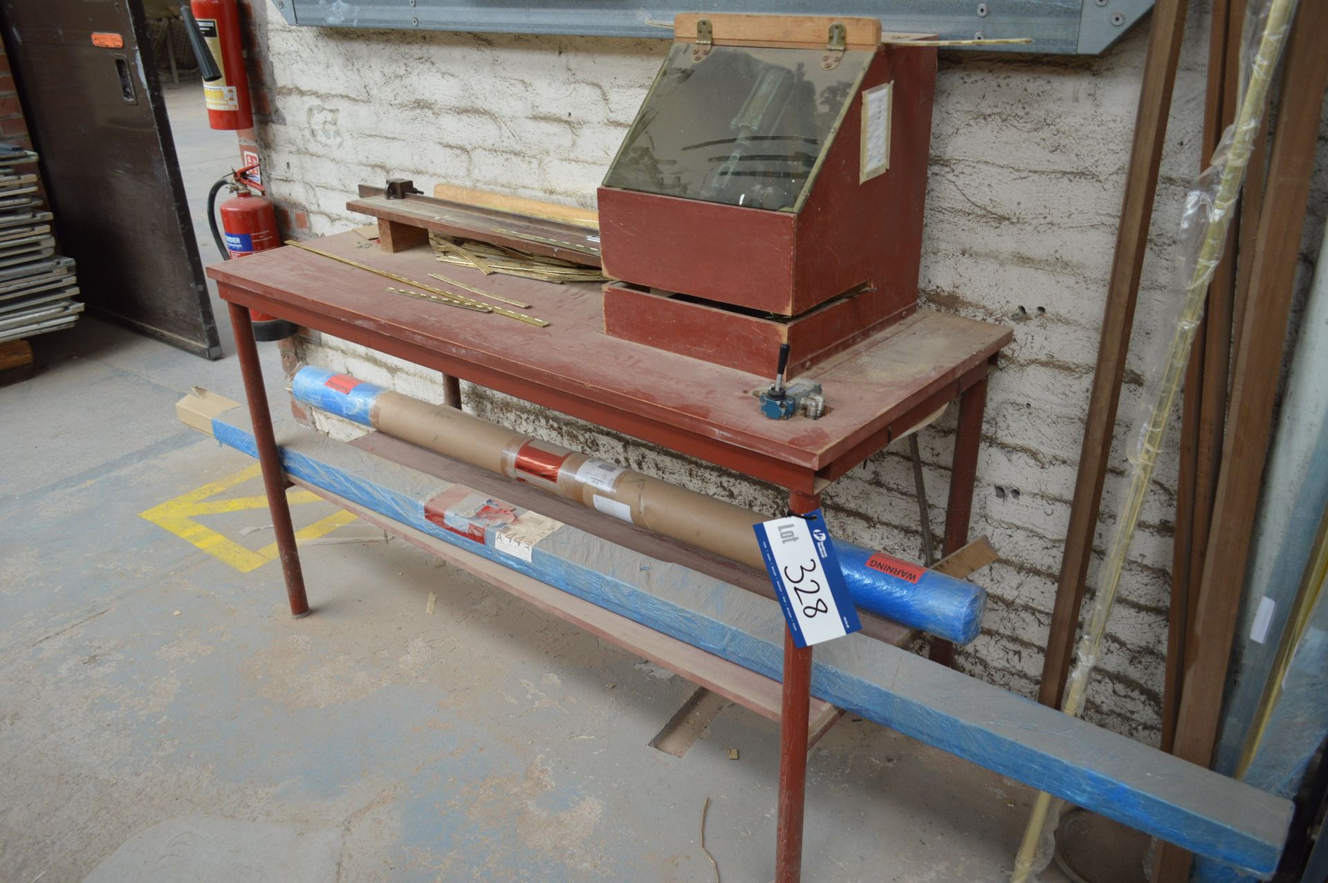 120mm Jaw Pneumatic Hinge Shear, with bench, (contents not included) (reserve removal until contents