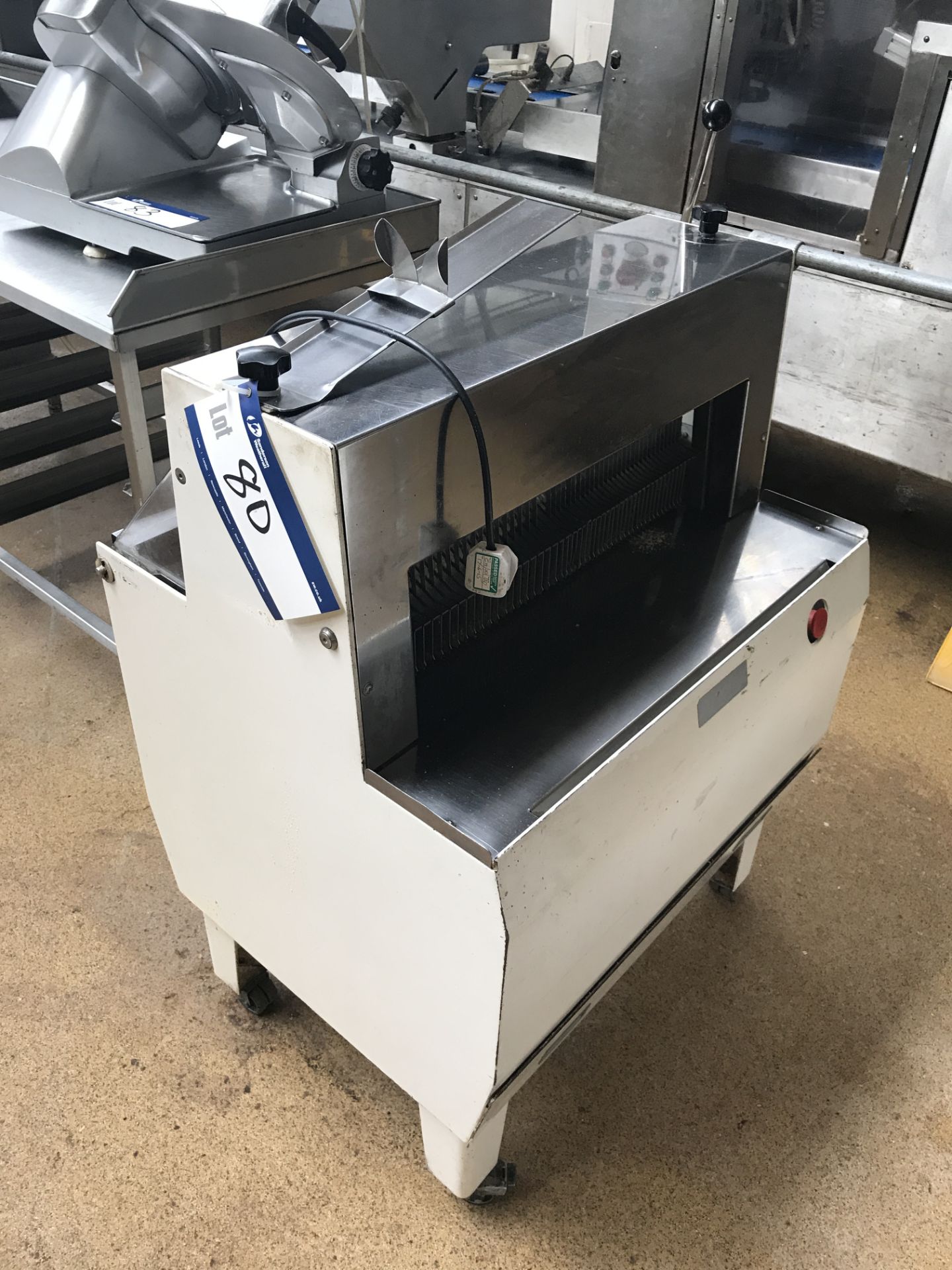 JAC Type BDR/600/10+14 Mobile Bread Slicer, Machin