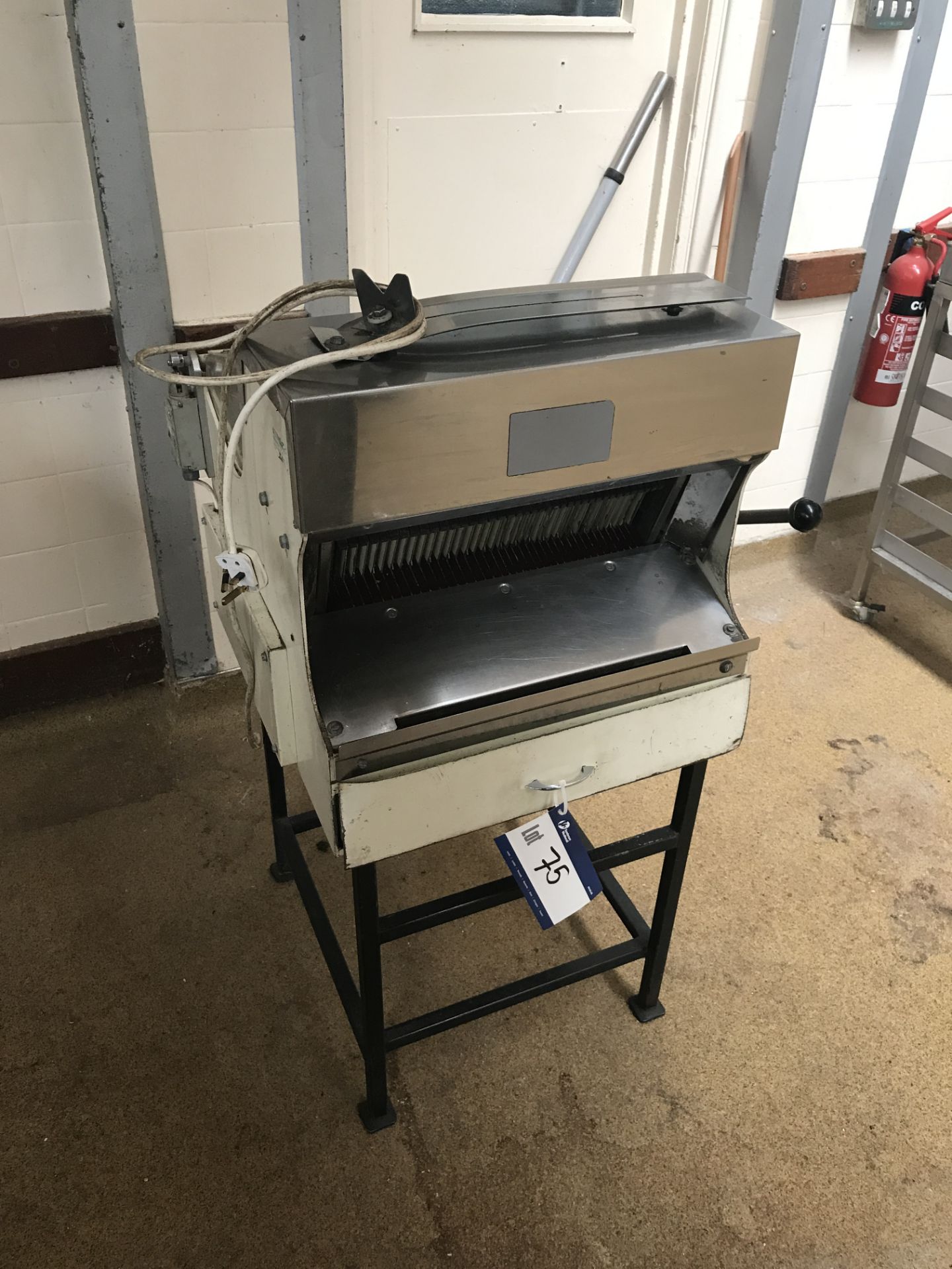 Record Type DT5DUN Bread Slicer (Lift Out Charge £