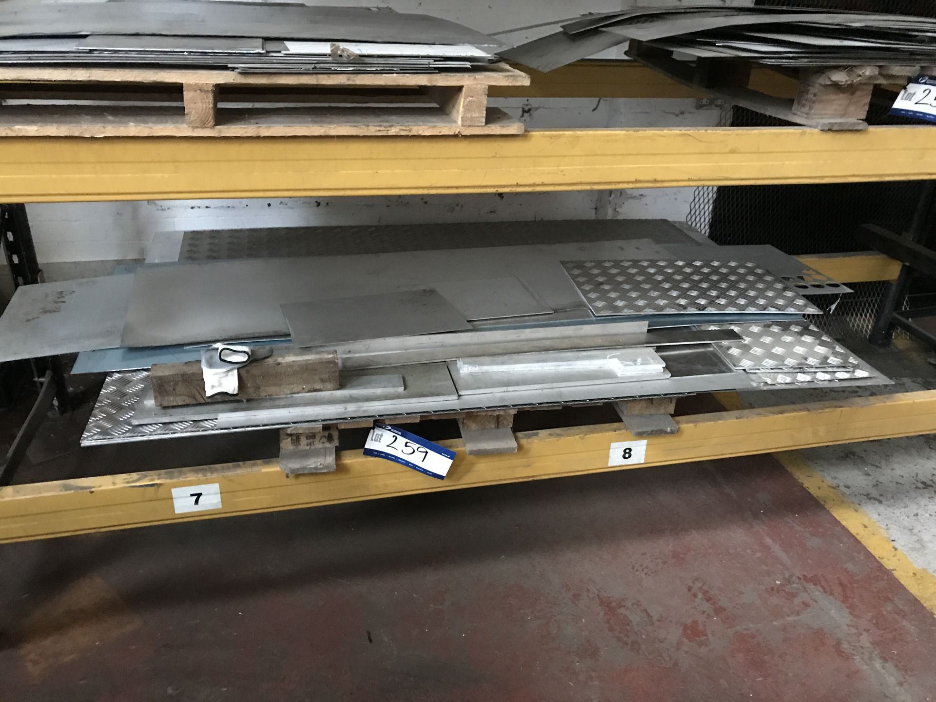 Quantity of Metal Aluminum Sheet Stock as set out on pallet