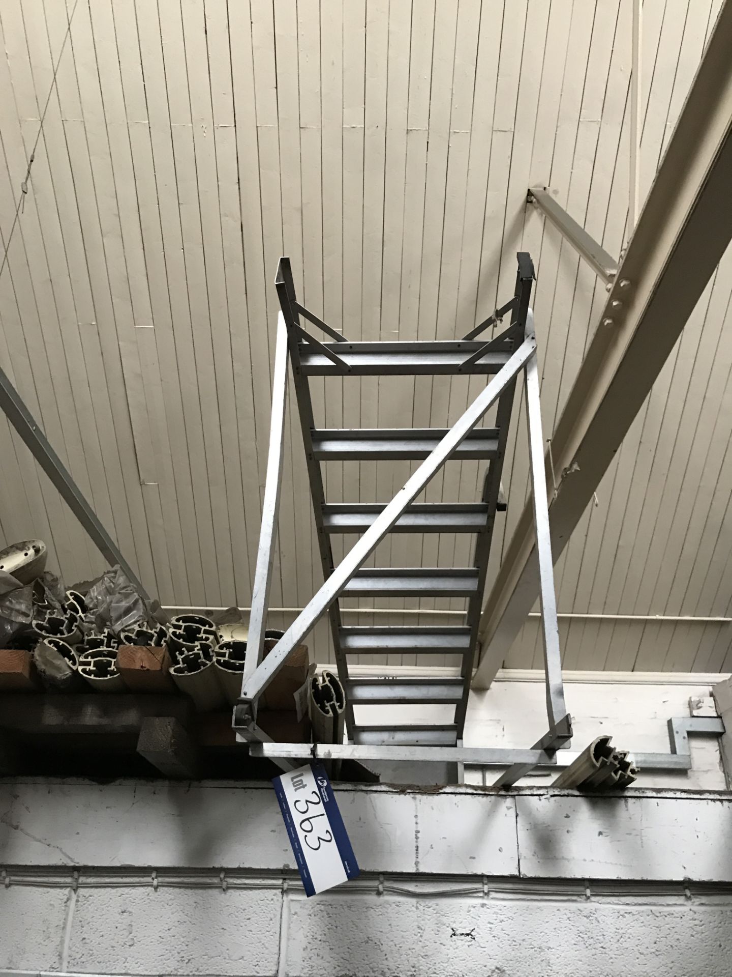 7 Rung Aluminium Stepladder