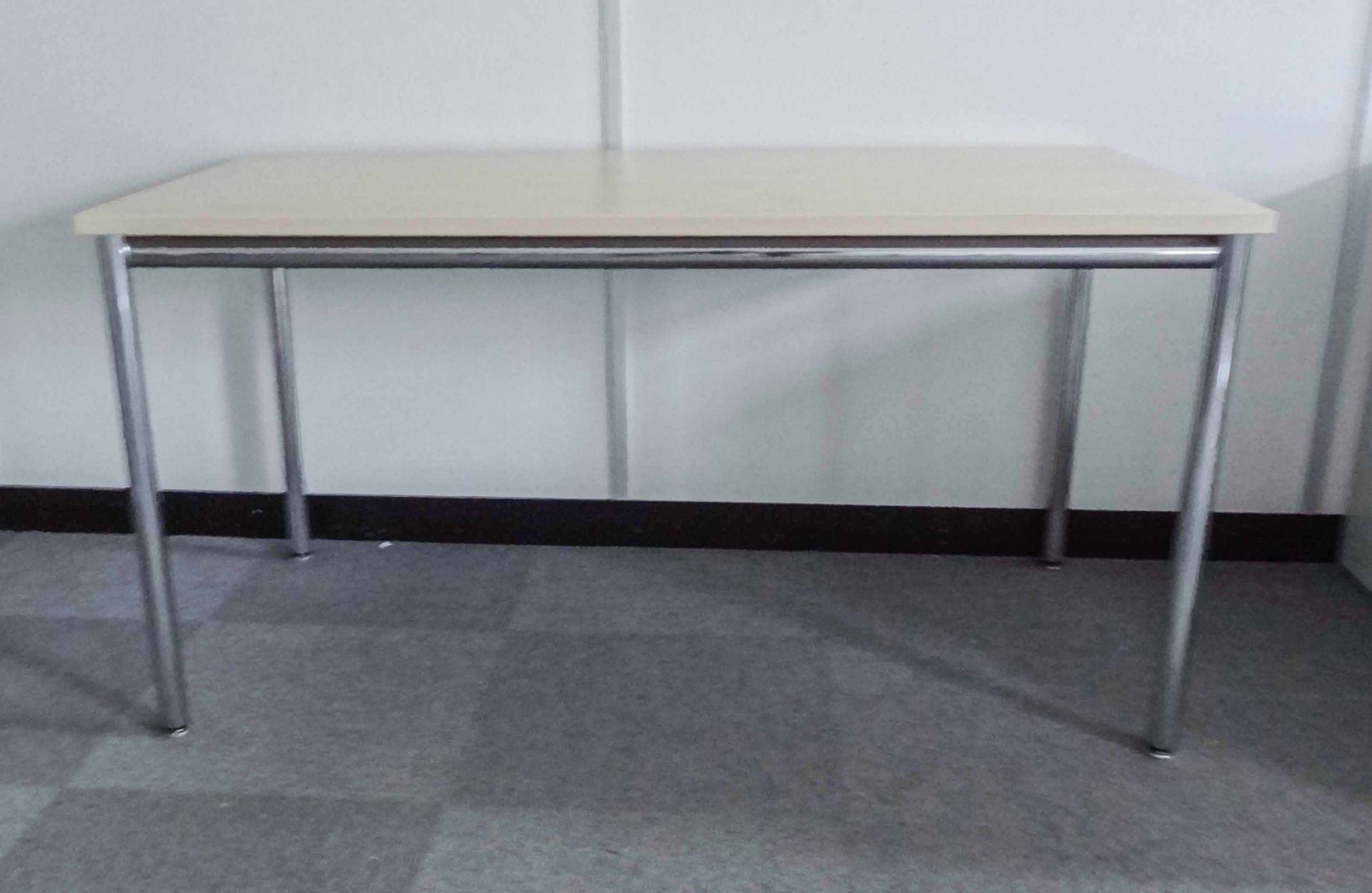 VS Mobile Meeting Tables, approx. 1.4m x 700mm x 720mm. with beech laminate top and chrome plated