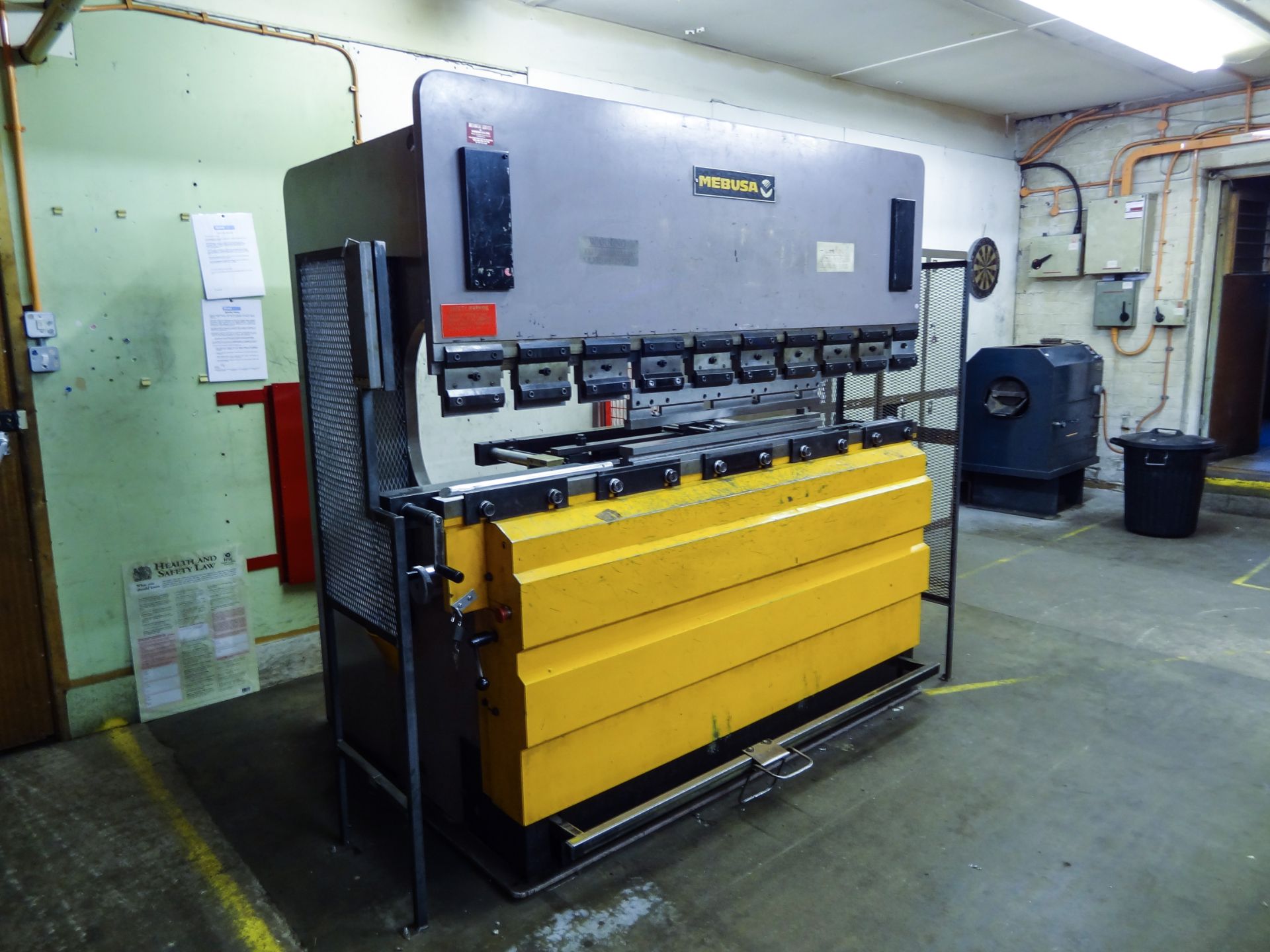 Mebusa 65-20 65 TON 2000MM PRESS BRAKE, serial no. PH65.20.12.88.0118, with tooling