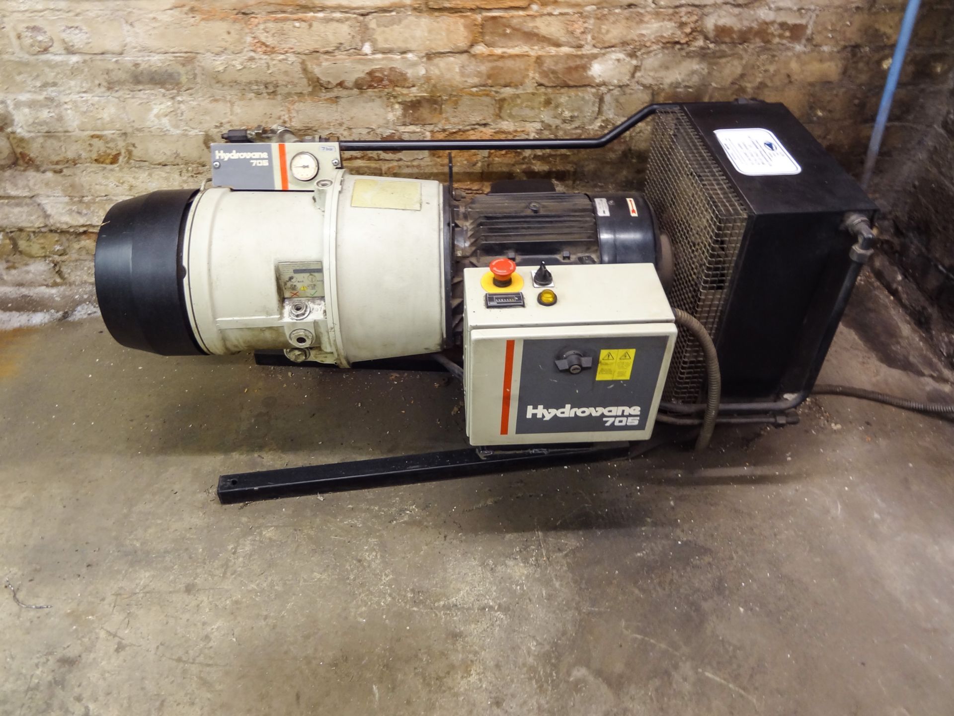 Hydrovane 705 7 BAR ROTARY VANE COMPRESSOR