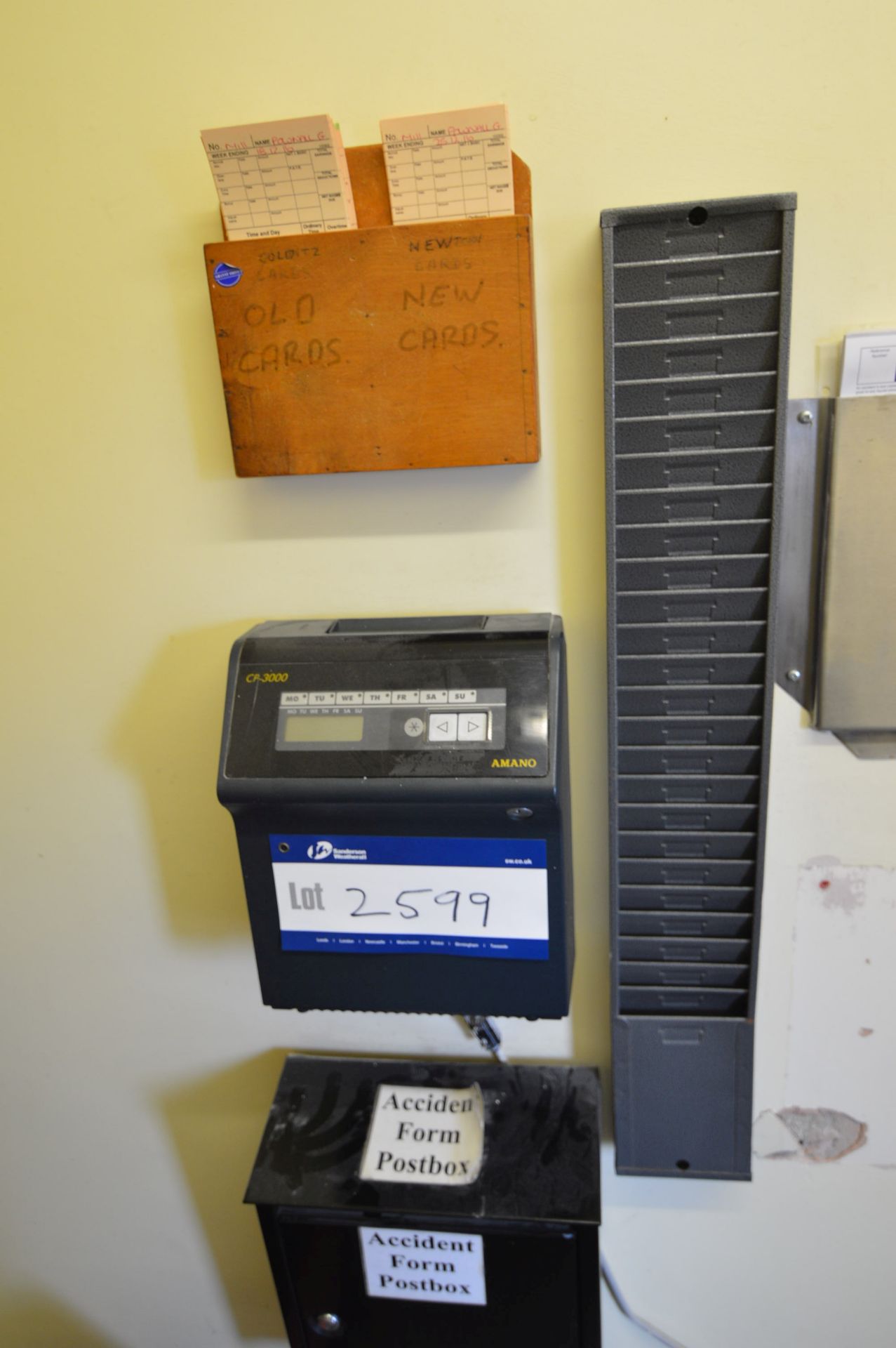 Amano CP-3000 Clocking In Unit, with two card racks (note - this lot is situated at WHITLEY