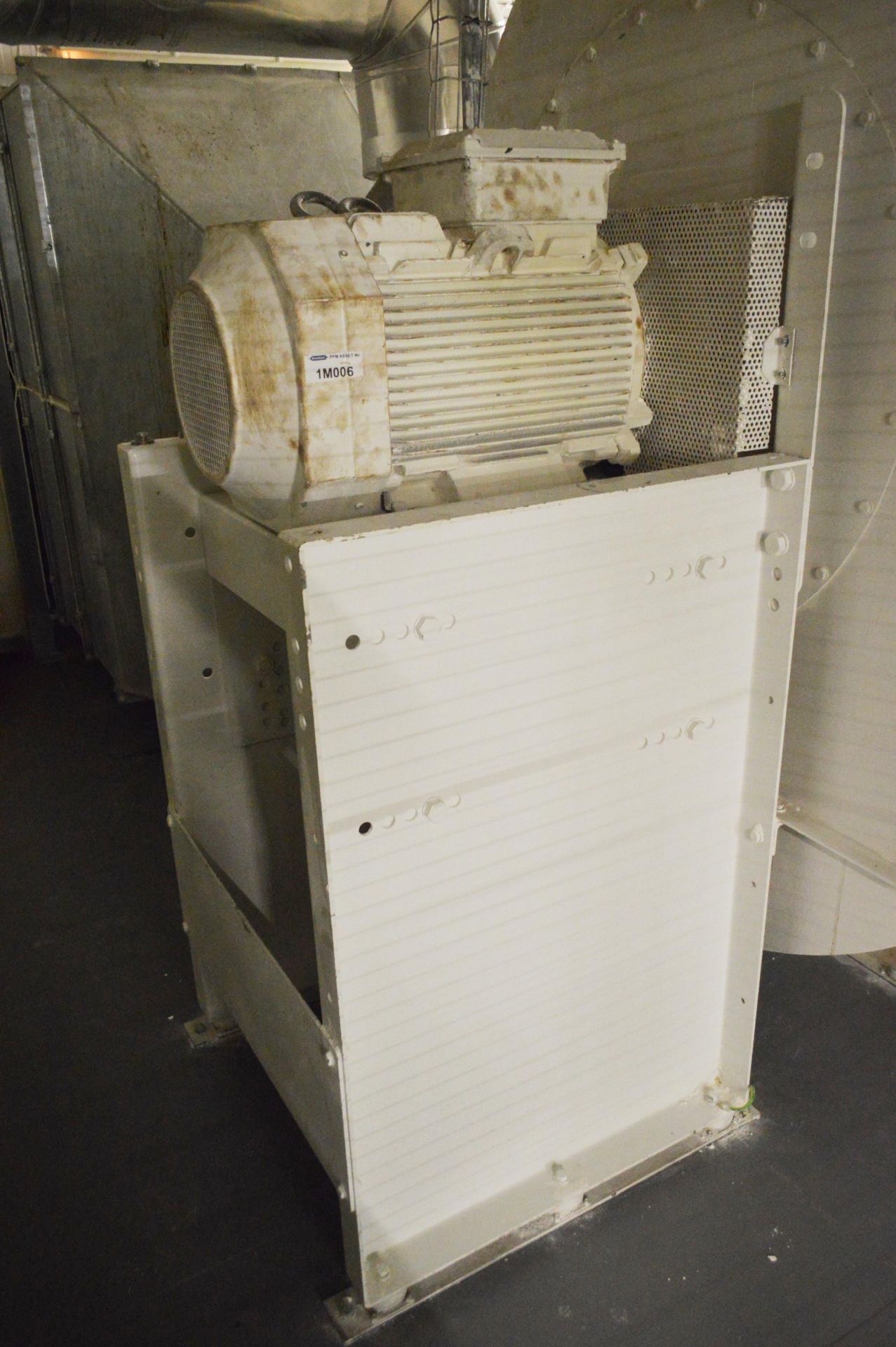 **Buhler HTM710.21 RD-270 Centrifugal Fan, serial no. 206787.05, 700mm inlet, 8.33 m³/s, with 37kW - Image 2 of 4