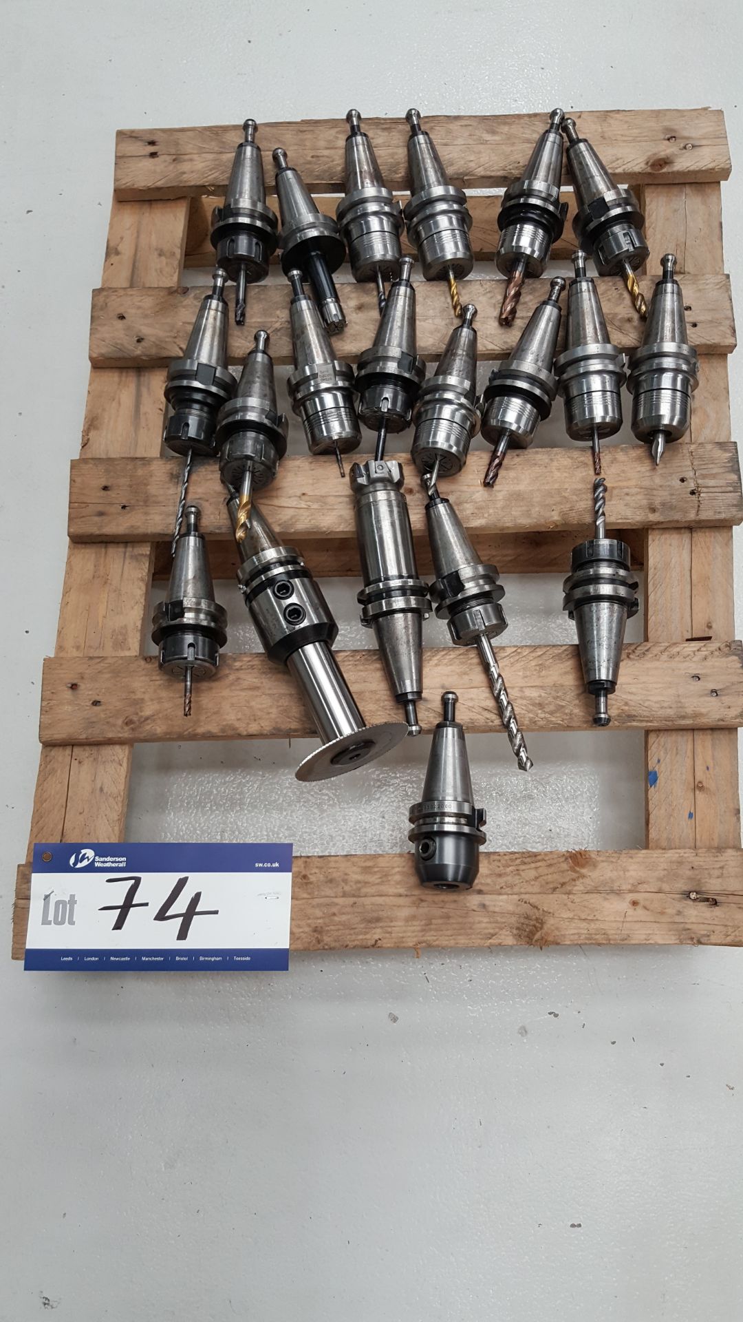 20 x BT40 Tool Holders as set out on pallet