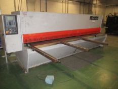 Edwards Pearson VR5/4000 Power Guillotine, 5mm x 4m, serial no. OIV208, year of manufacture 2001