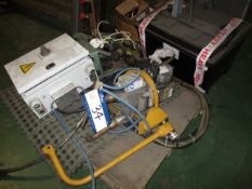 ARO S2151 Spot Welder, serial no. 144011BA0002, year of manufacture 2014 with controls, water