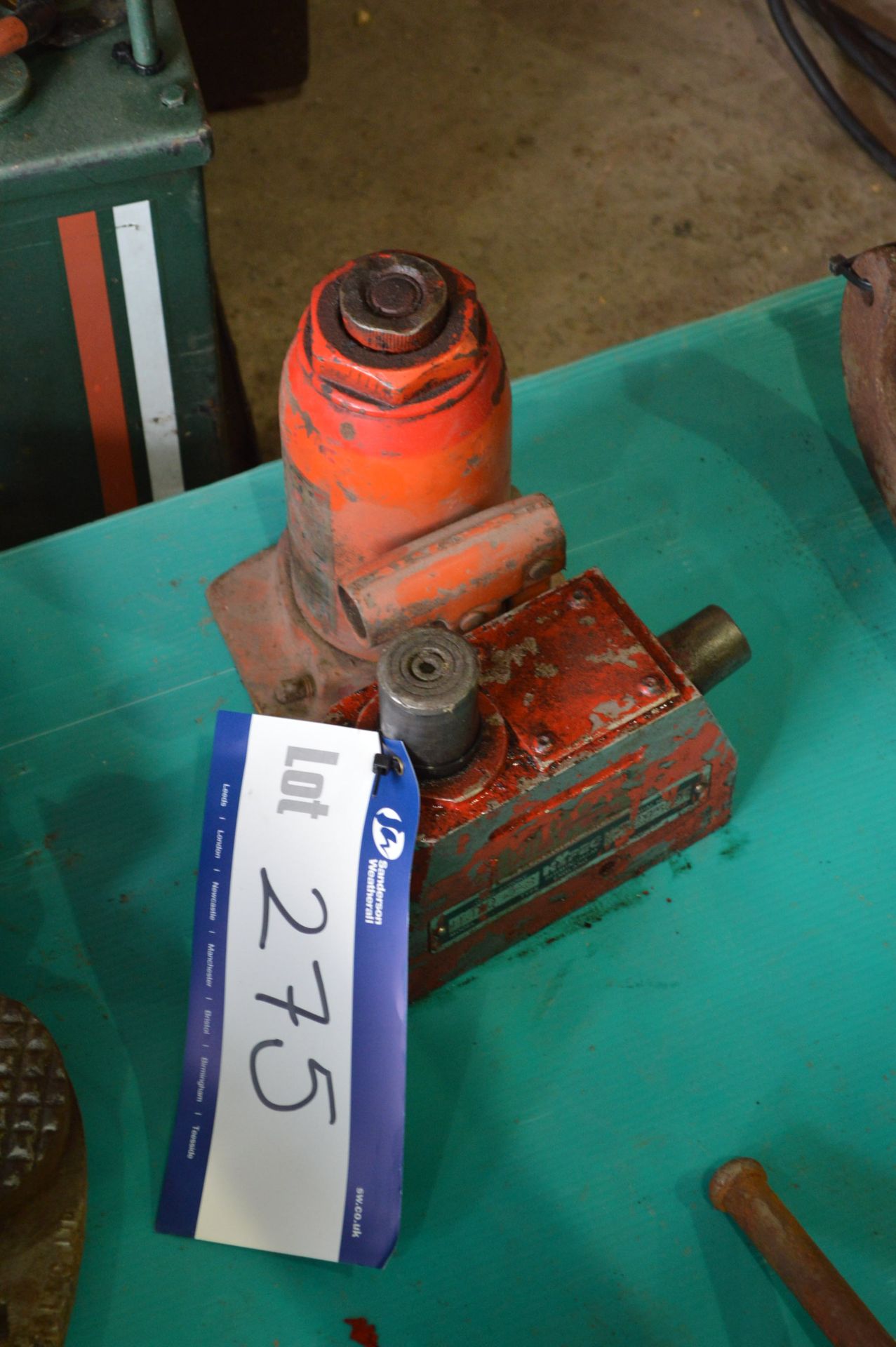 Two Hydraulic Bottle Jacks(Note VAT is not chargea