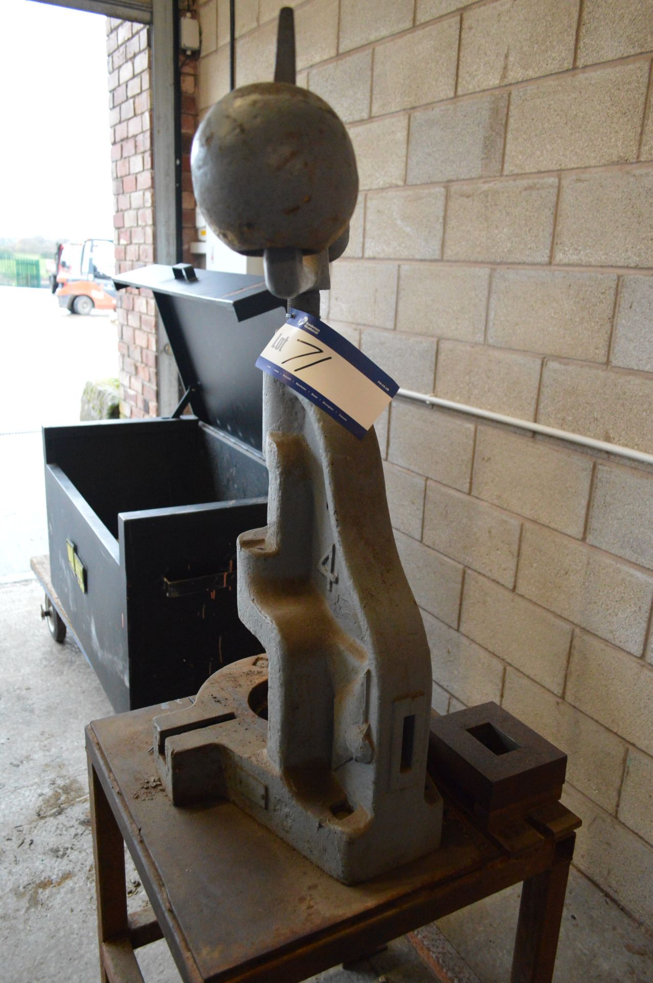 No. 4 Hand Screw Fly Press, with steel bench (Note - Image 2 of 2