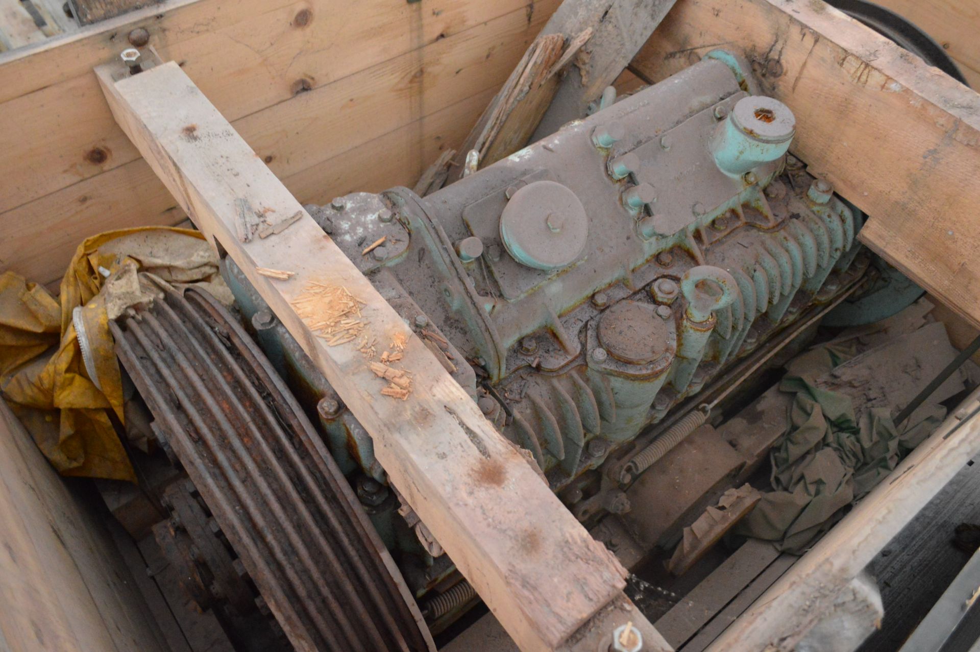 Centurion Gear Box, in timber crate (understood to - Image 3 of 5