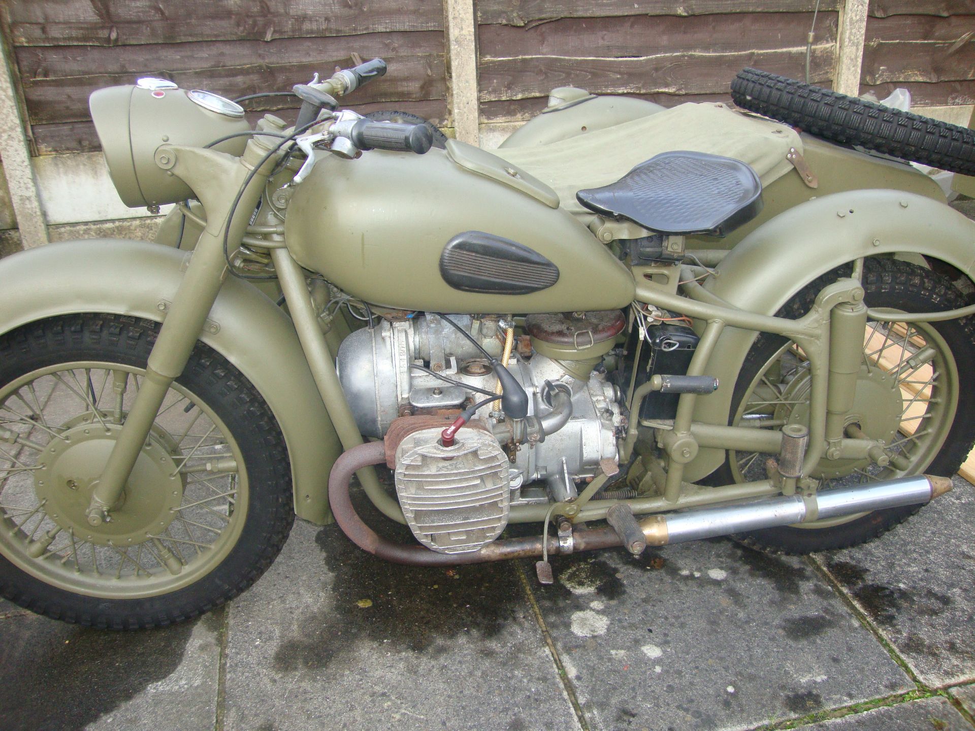 Dnepr 16 K750cc MOTORBIKE & SIDECAR, registration - Image 3 of 8