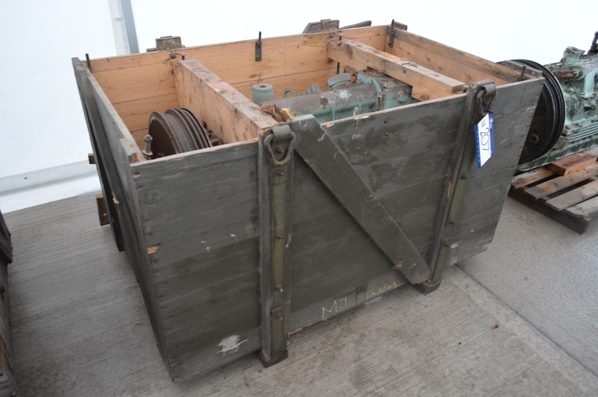 Centurion Gear Box, in timber crate (understood to - Image 5 of 5