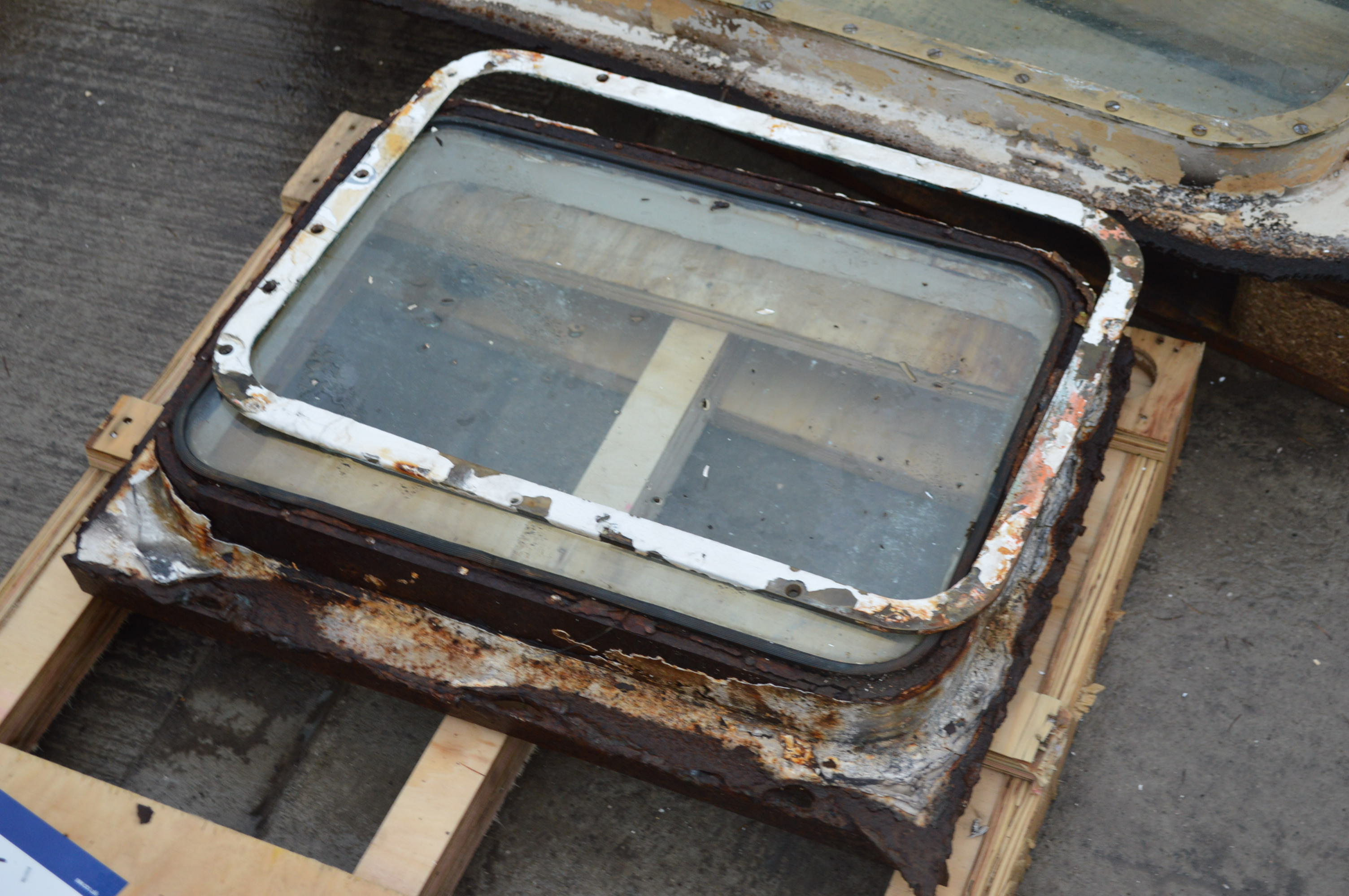 Ships Window & Frame, approx. 620mm x 460mm (Note - Image 2 of 2