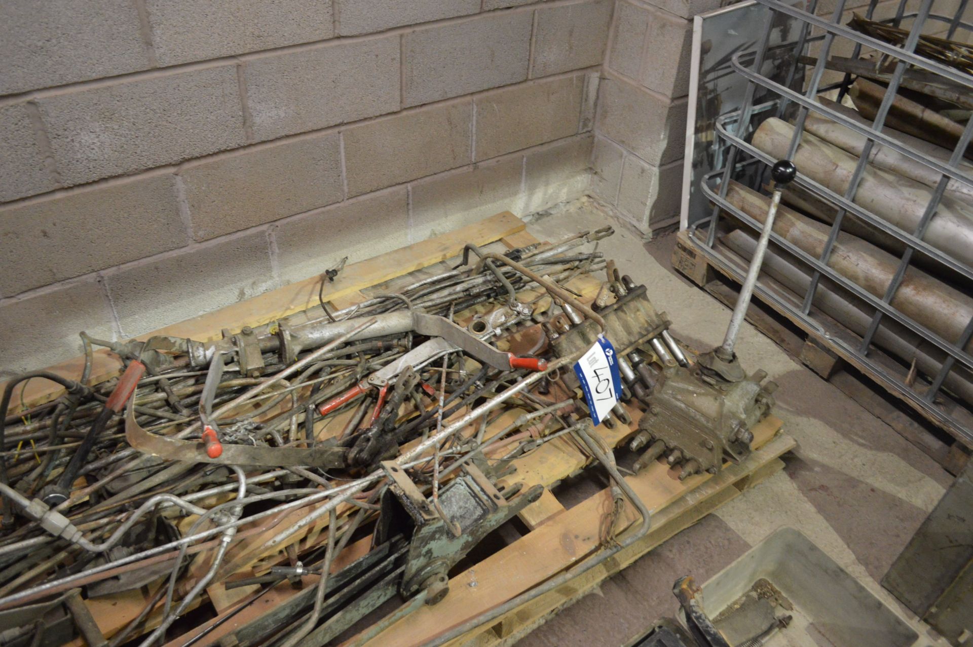 Assorted Piping, controls and rods, on pallet(Note - Image 4 of 5