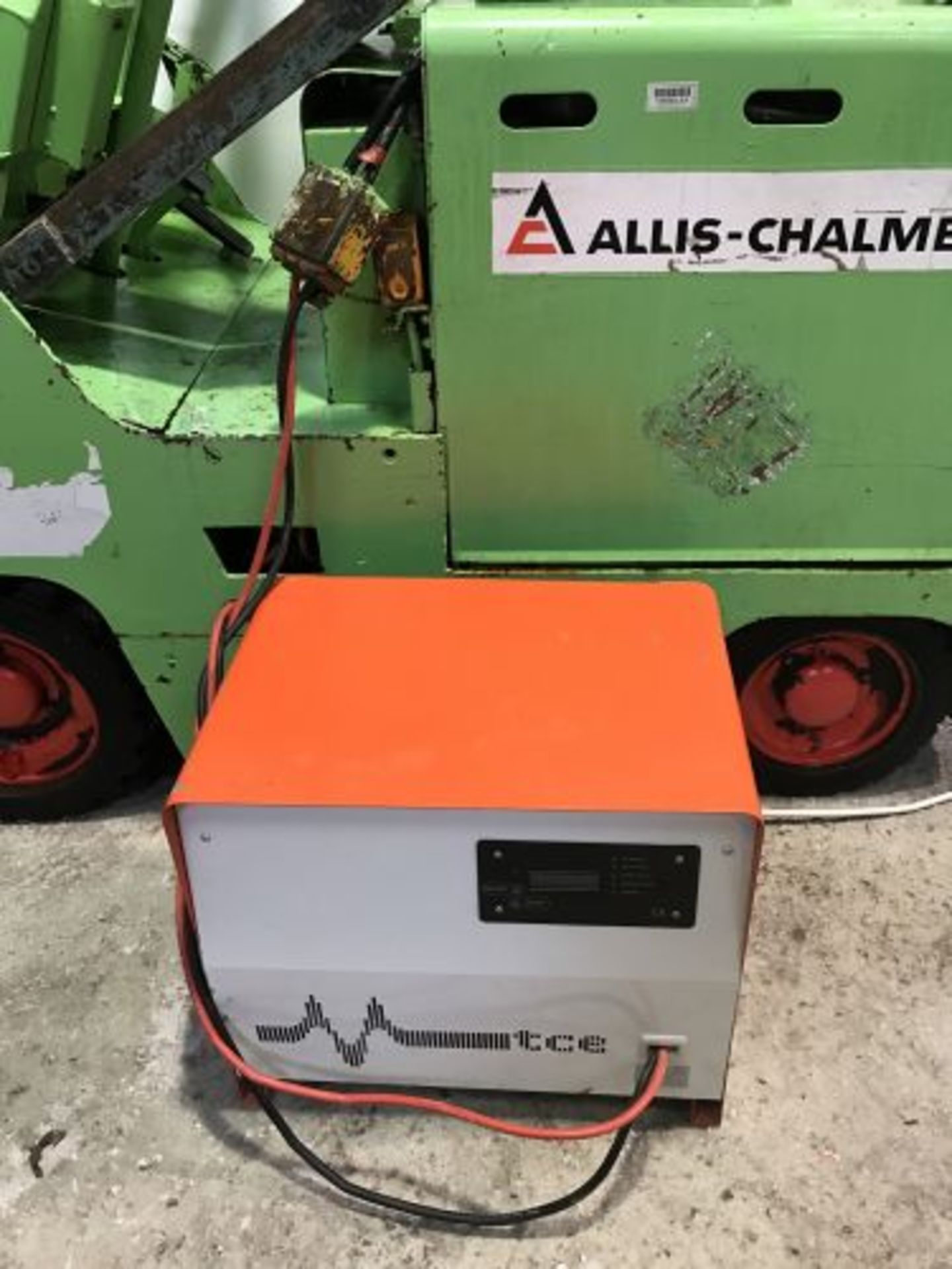 Allis-Chalmers FE50-24 ELECTRIC FORK LIFT TRUCK, s - Image 12 of 12