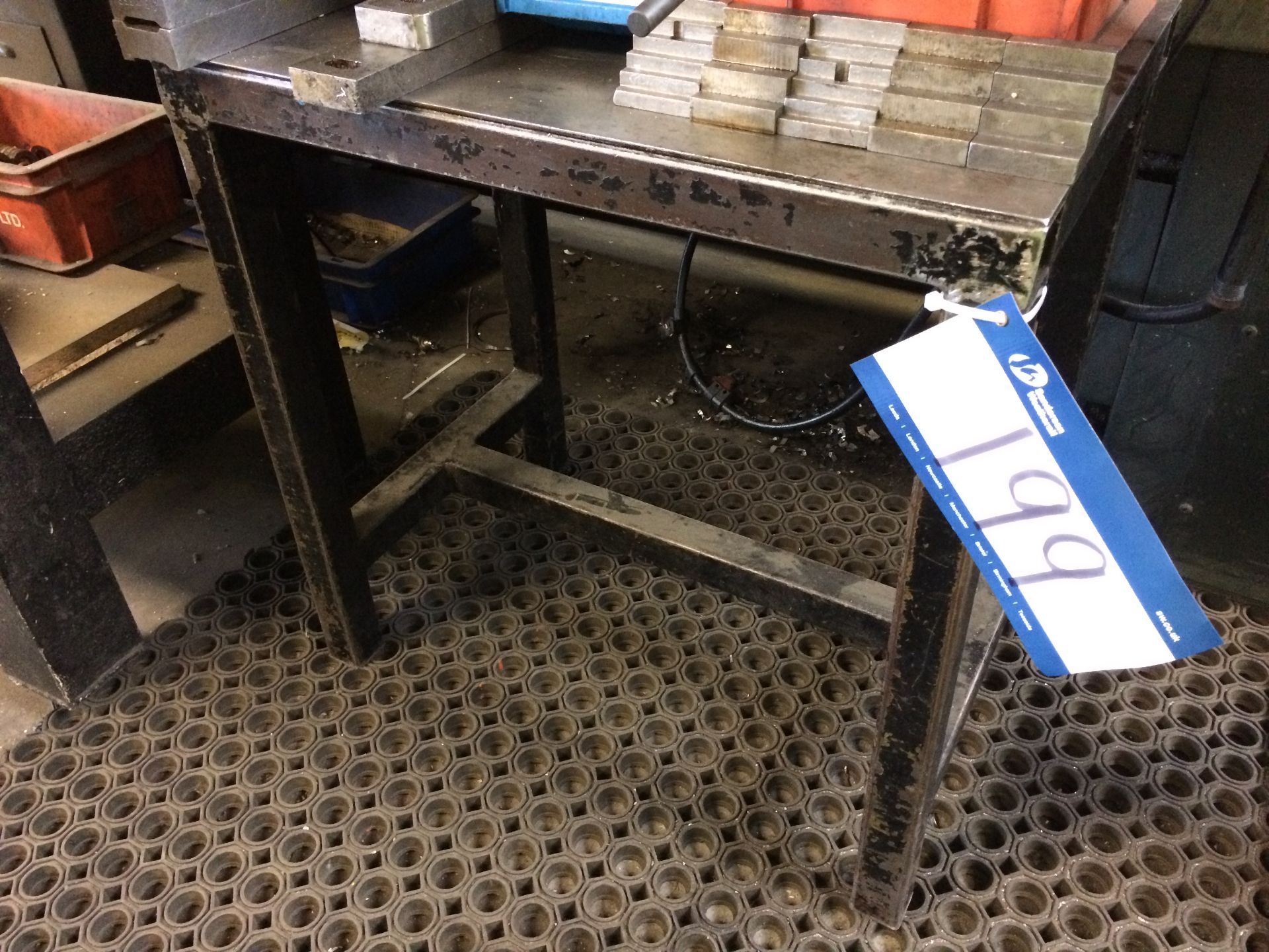 4 x Metal Tables - Image 2 of 4