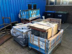 4 x Metal Stillages and 1 Plastic Stillage and 4 x