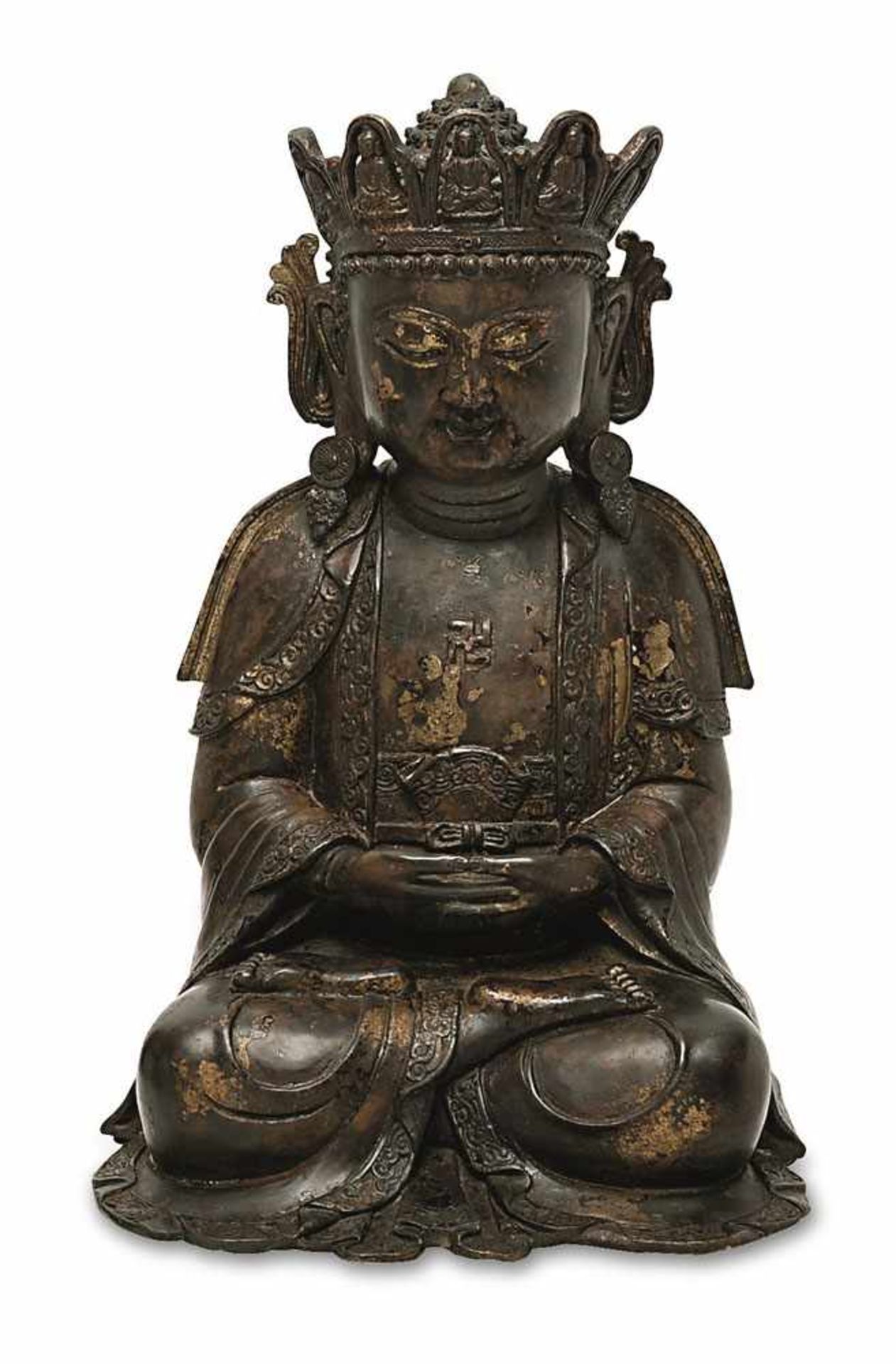 Buddha Shakyamuni China, wohl Ming-Dynastie Bronze, Reste von Lackvergoldung. Auf der Brust eine