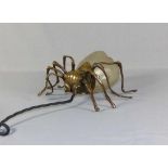 Figürliche Jugendstillampe A. 20. Jh. In Form einer Spinne, der Kopf mit den acht Beinen aus Bronze,