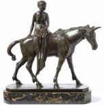 Fiala, Carl Junge Frau auf Einhorn (Wien 1885-1955 ebd.) Über Marmorsockel auf Plinthe stehendes,