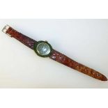 Philip-Watch-Damen-Armbanduhr Schweiz. 2. H. 20. Jh. Hochovales, grünes Marmorgehäuse, Zifferblatt