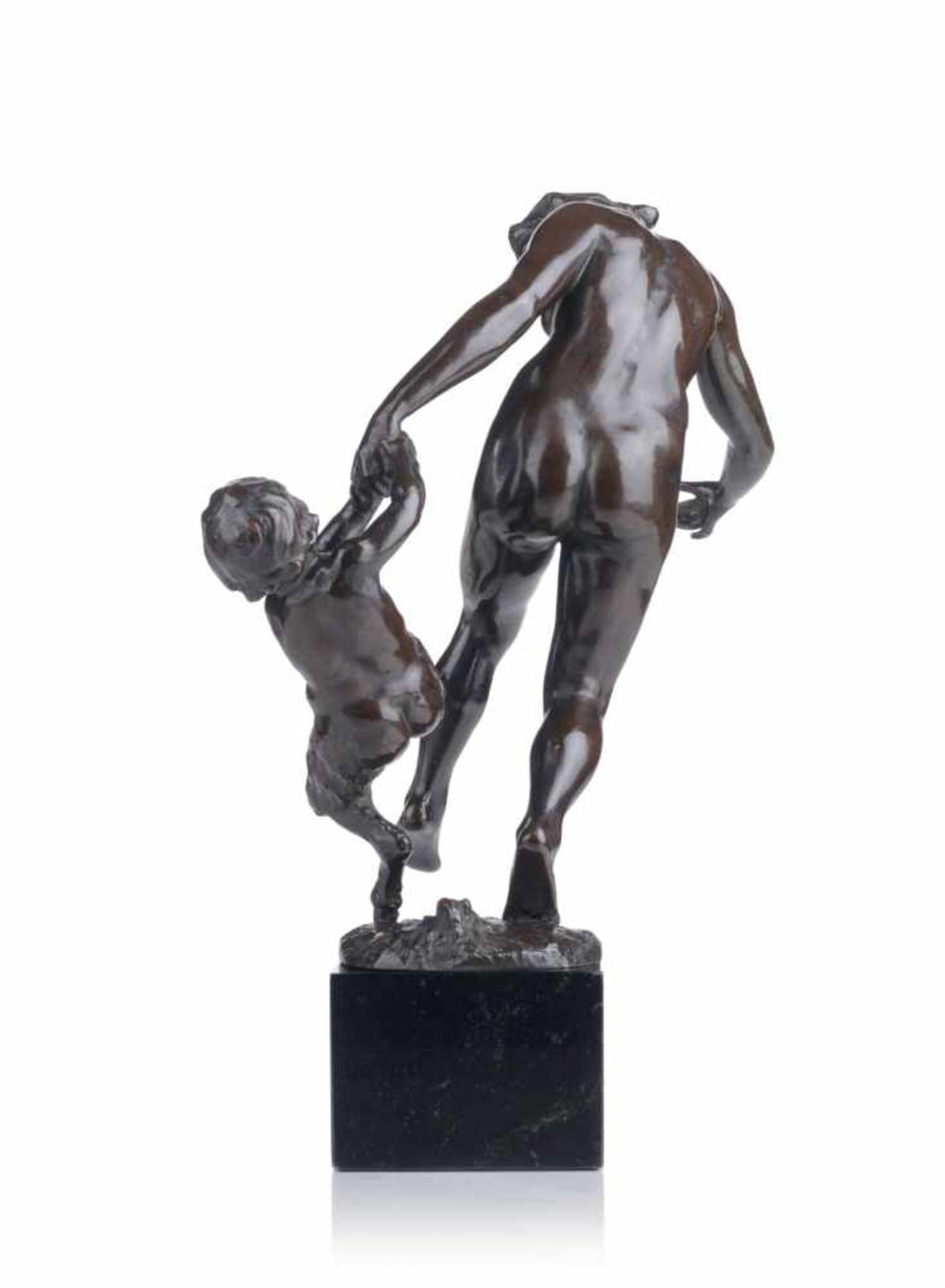 August Schreitmüller "Bacchantin mit Satyrknaben". Wohl 1912.Bronze, gegossen, schwarzbraun - Bild 3 aus 5