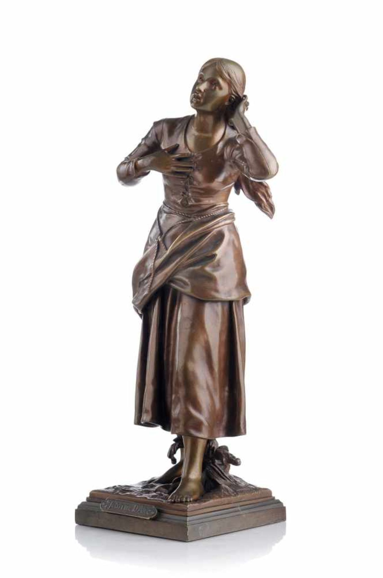 Henry Étienne Dumaige "Jeanne D'Arc". 2. H. 19. Jh. Bronze, gegossen und braun patiniert. Auf