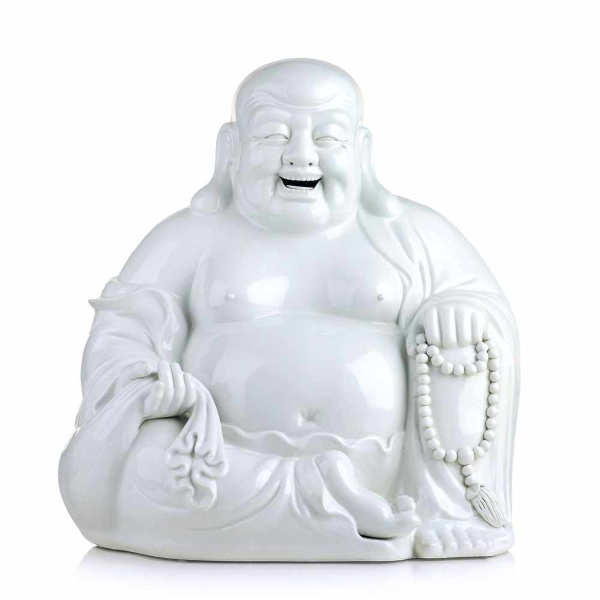 Großer Budai (Lachender Buddha). China. Wohl Frühes 20. Jh. Porzellan, weißer Scherben, hellgrau