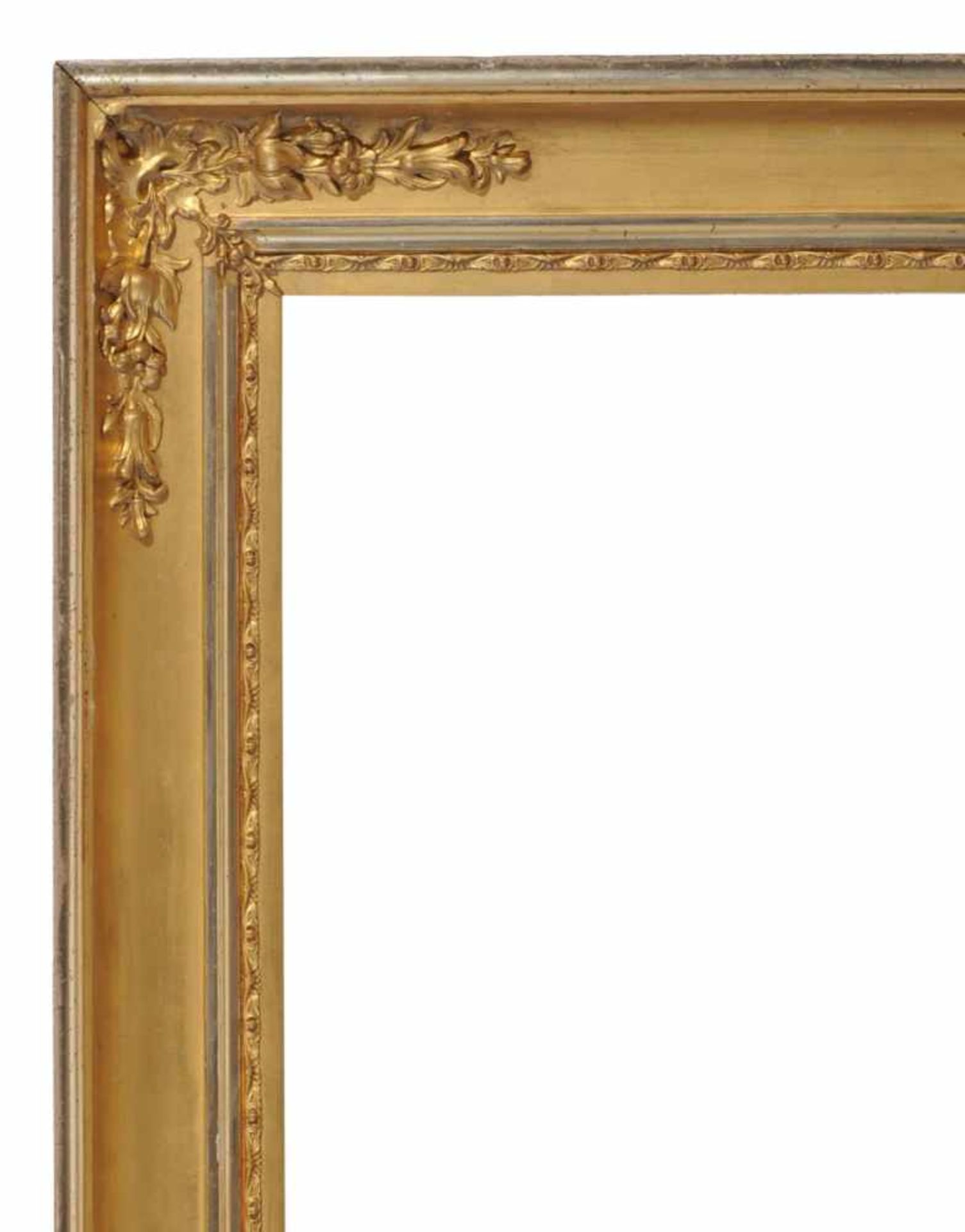 Breiter profilierter Rahmen. Wohl 2. H. 19. Jh. Holz, masseverziert, vergoldet und versilbert. - Bild 2 aus 3